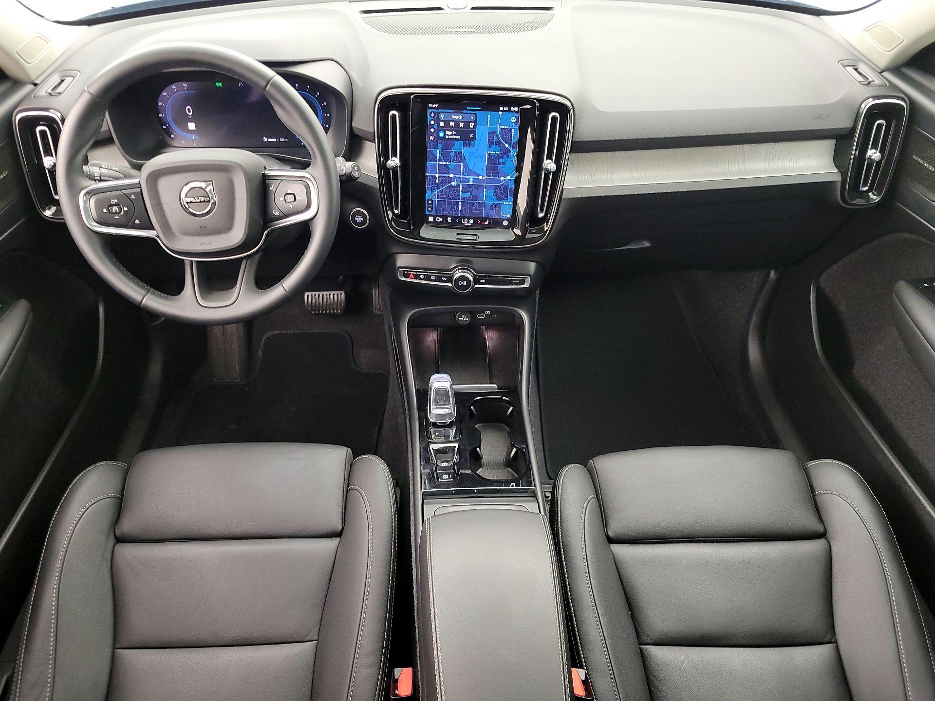 Thumbnail: 2024 Volvo XC40 - 9