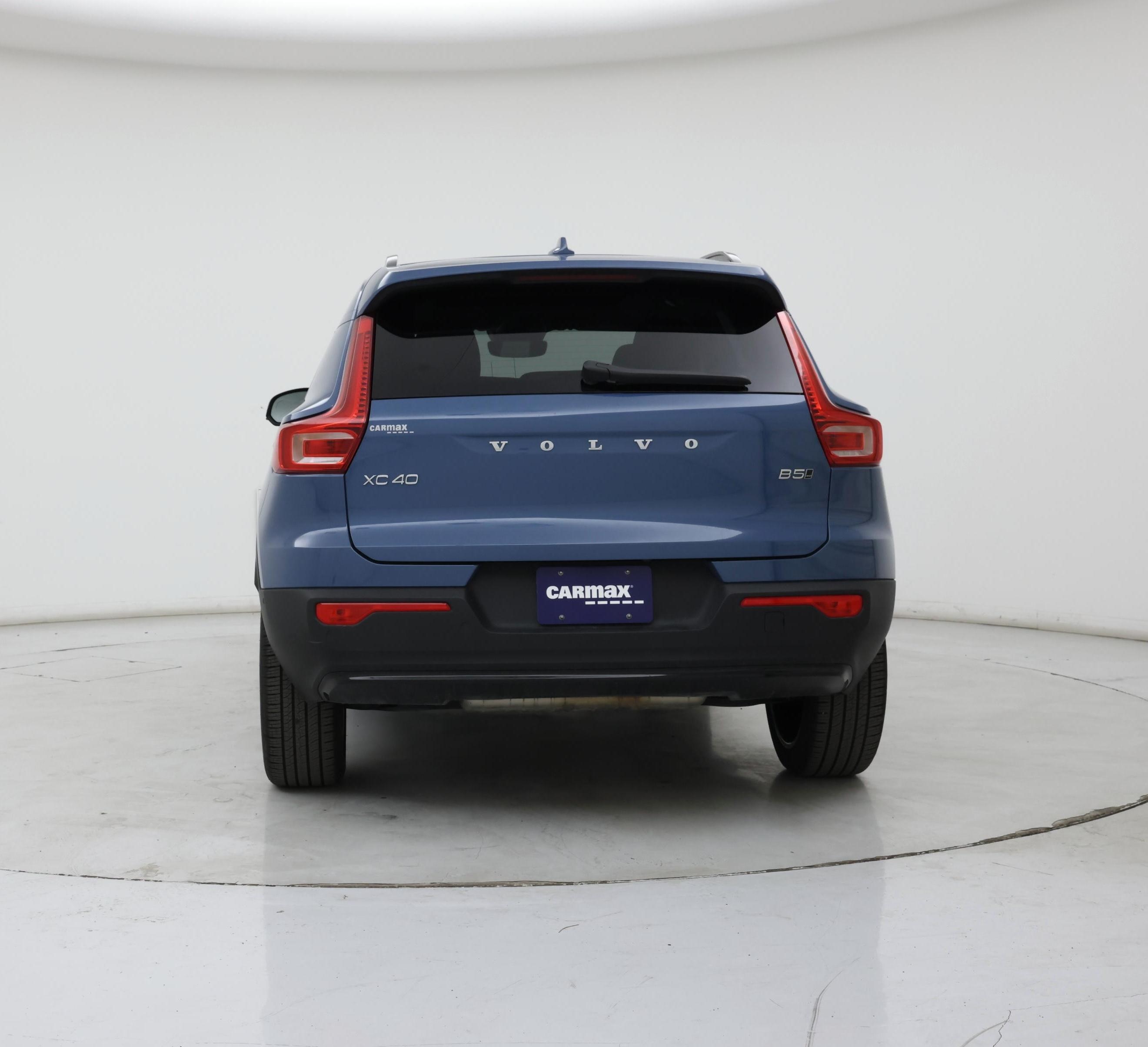 Thumbnail: 2024 Volvo XC40 - 6