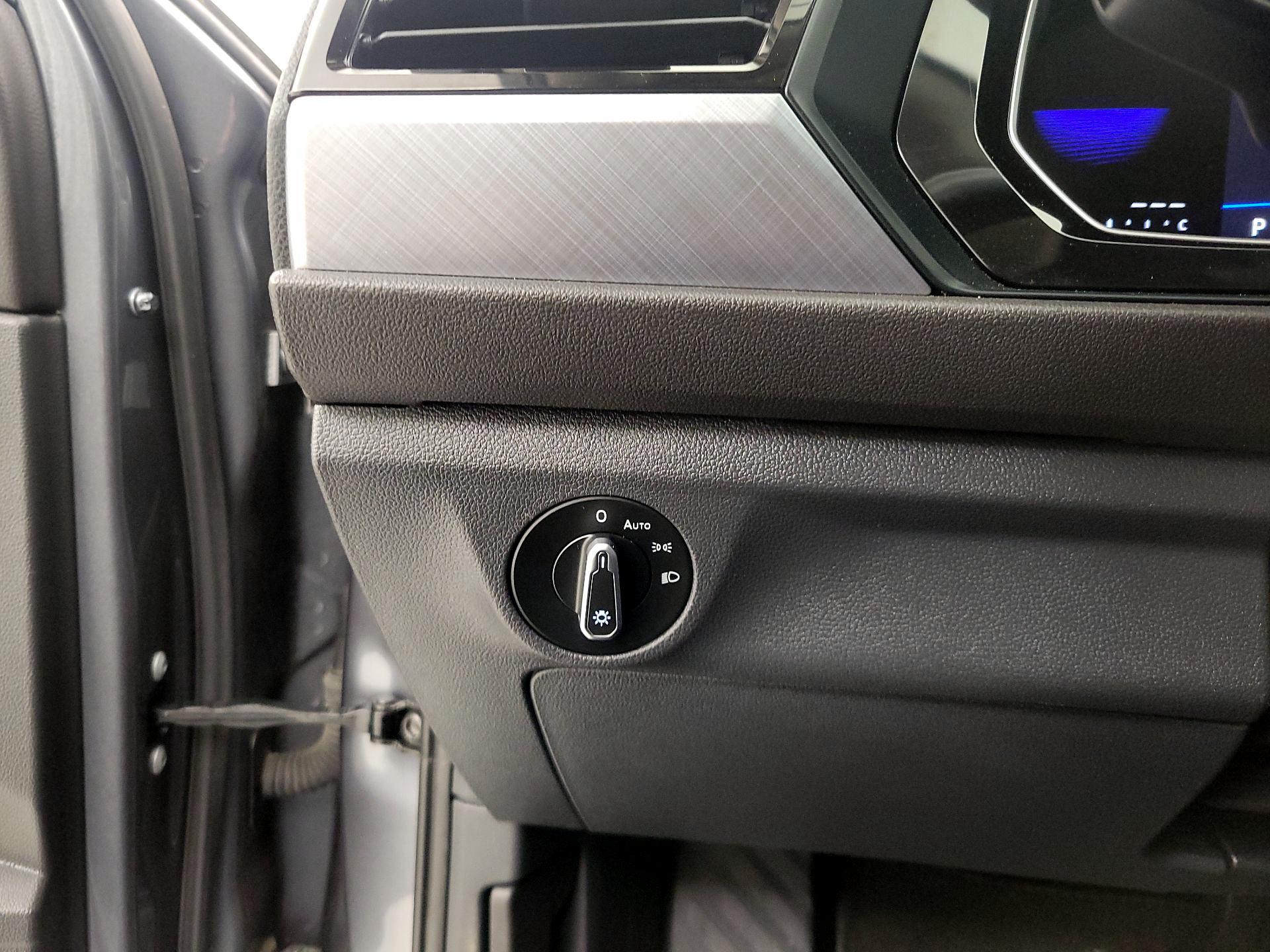 Thumbnail: 2024 Volkswagen Jetta - 13