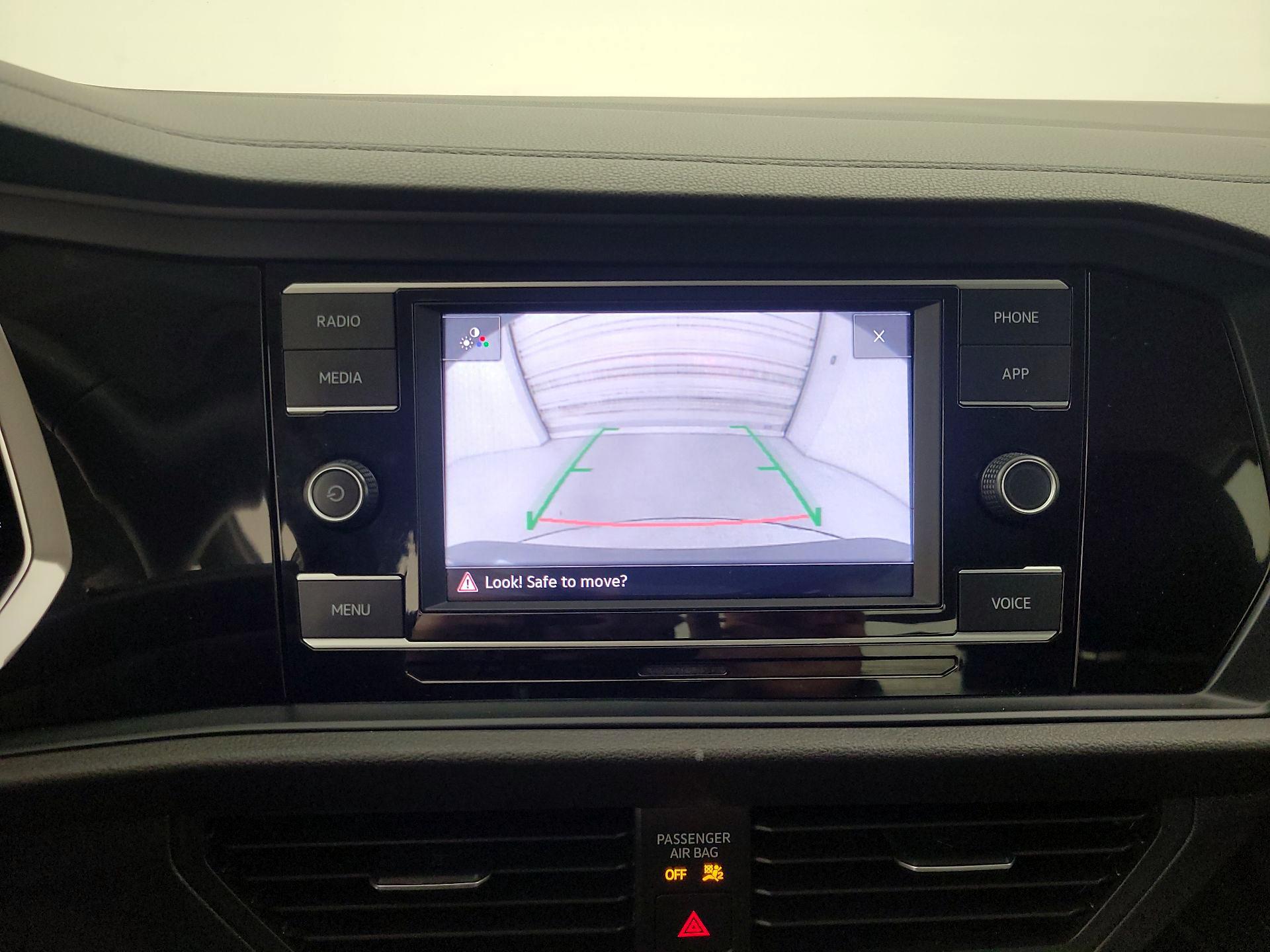 Thumbnail: 2024 Volkswagen Jetta - 14