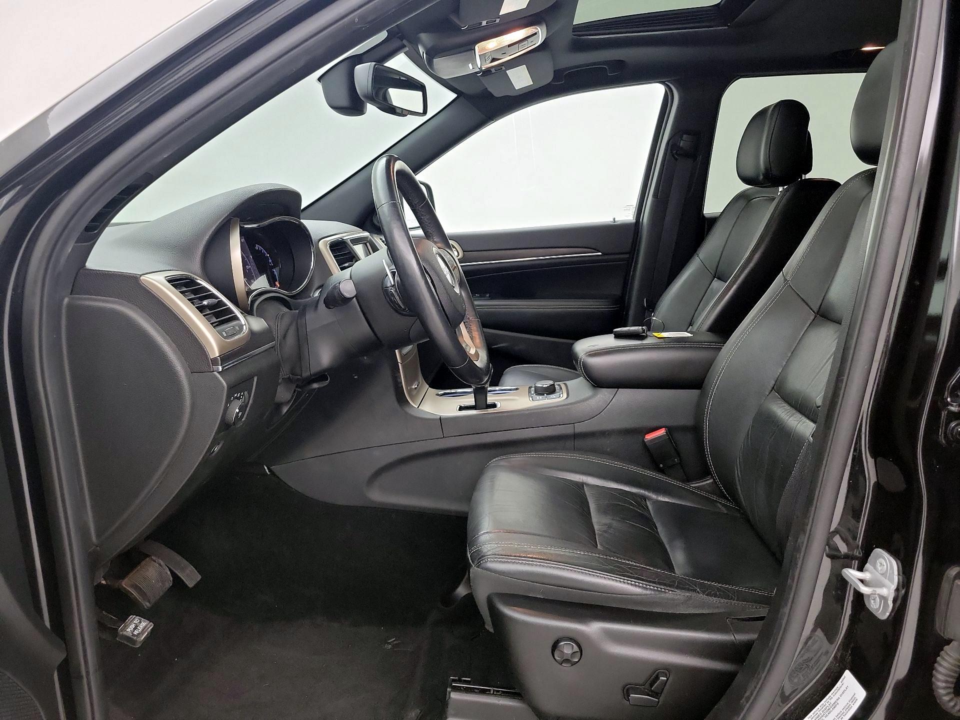 Thumbnail: 2014 Jeep Grand Cherokee - 11