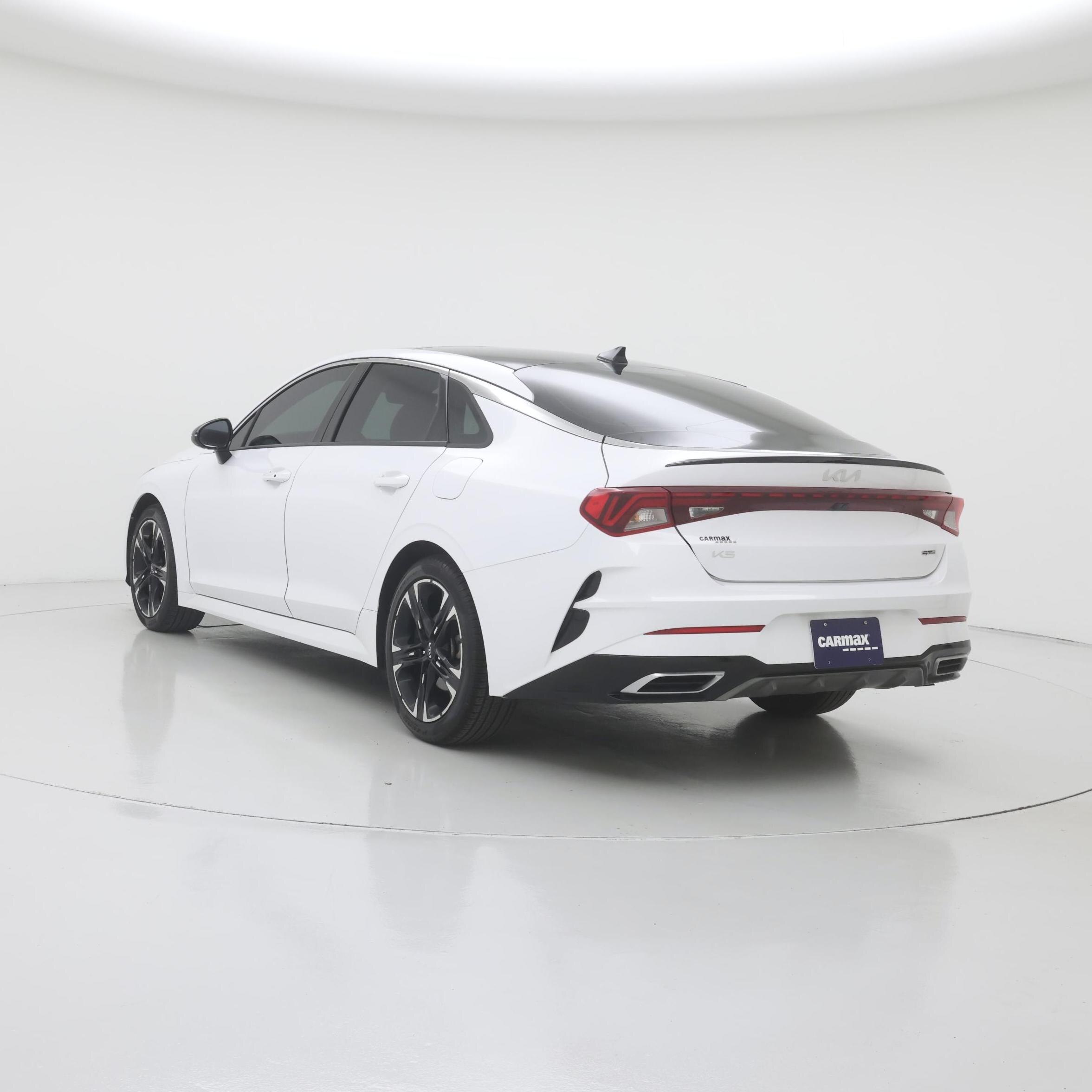 Thumbnail: 2023 Kia K5 - 2