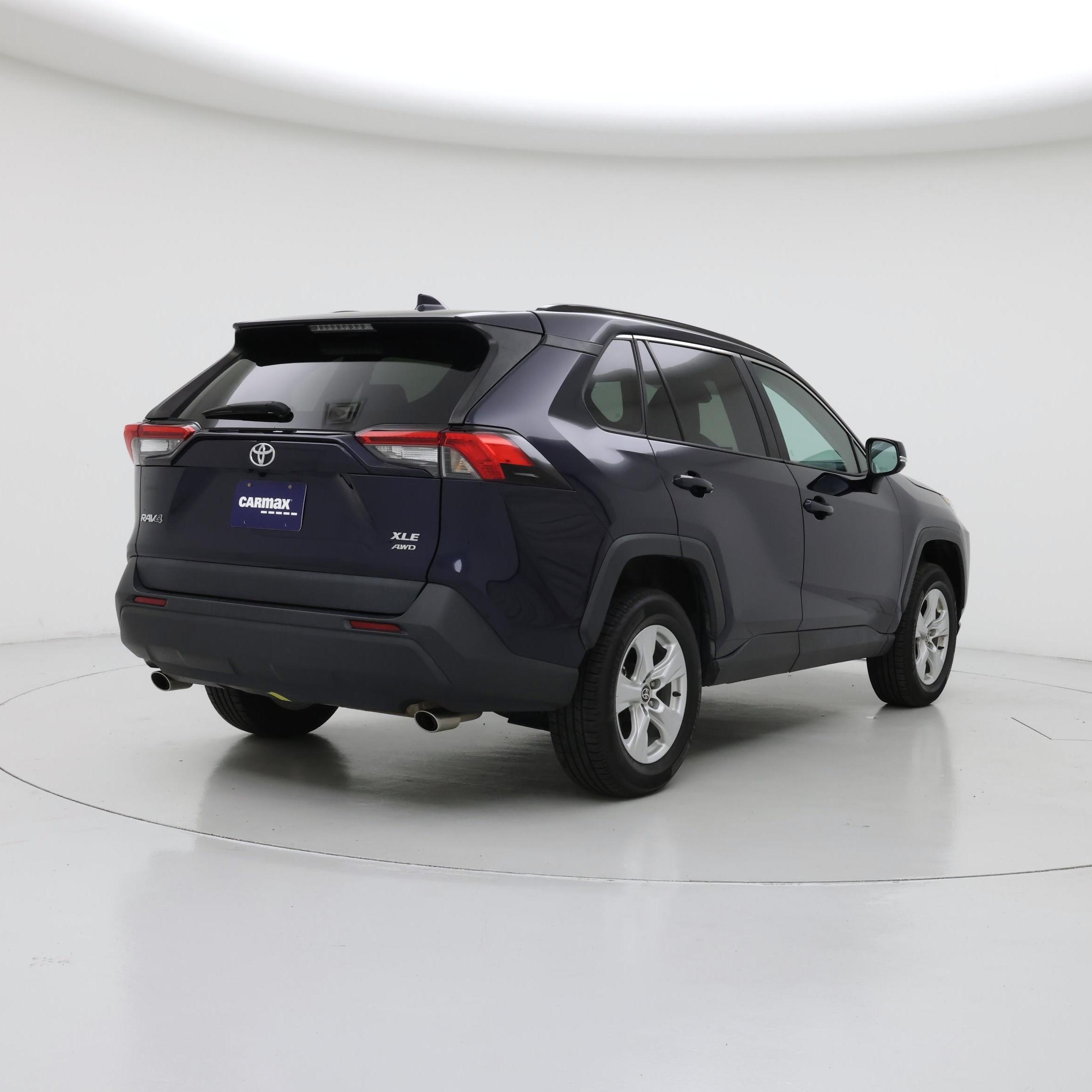 Thumbnail: 2021 Toyota RAV4 - 8