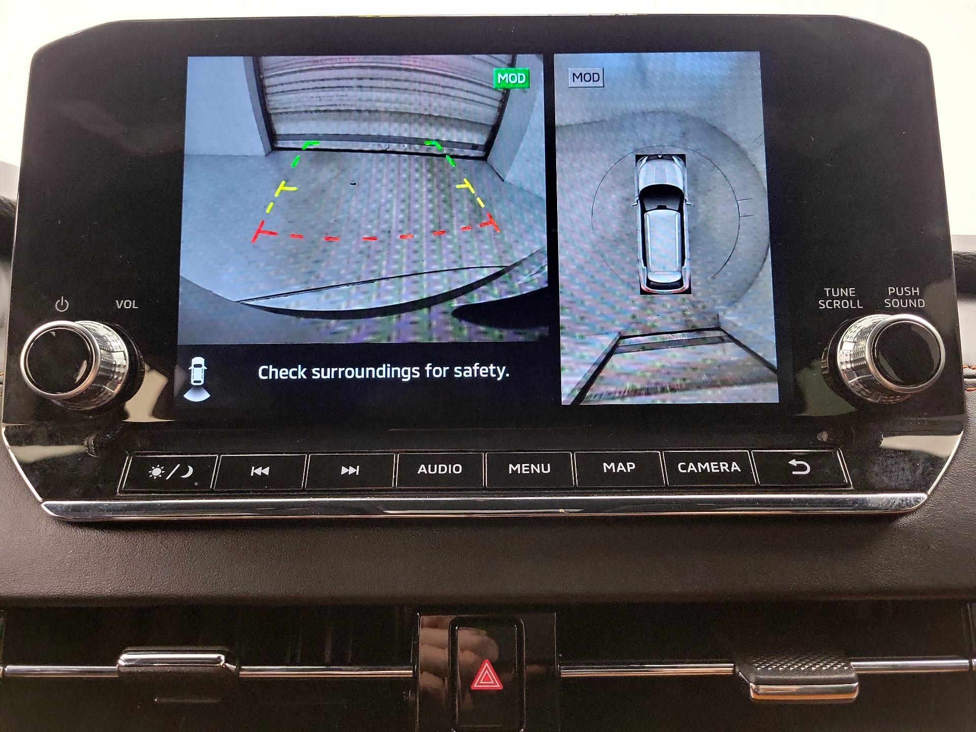 Thumbnail: 2022 Mitsubishi Outlander - 14