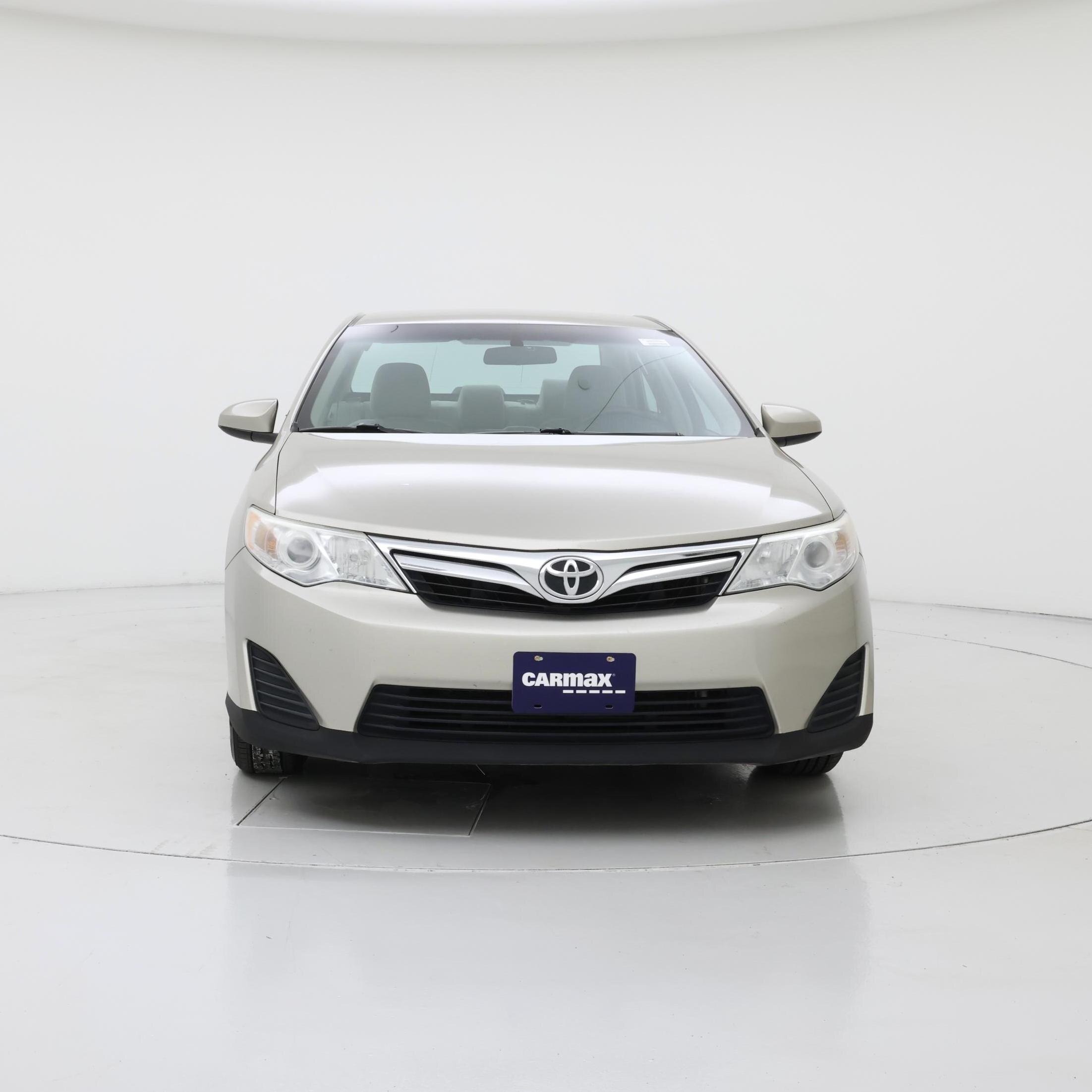 Thumbnail: 2014 Toyota Camry - 5