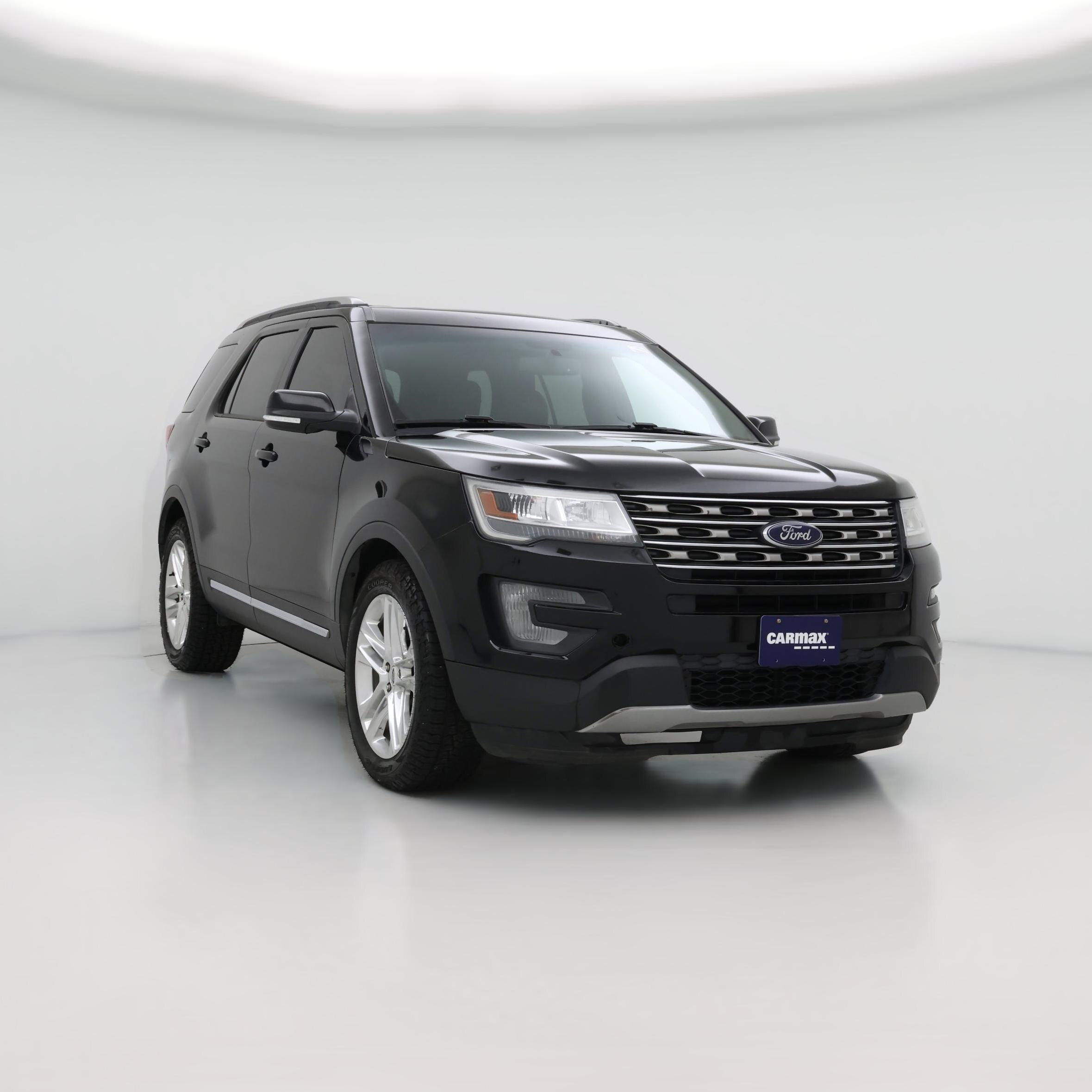 Thumbnail: 2016 Ford Explorer - 1