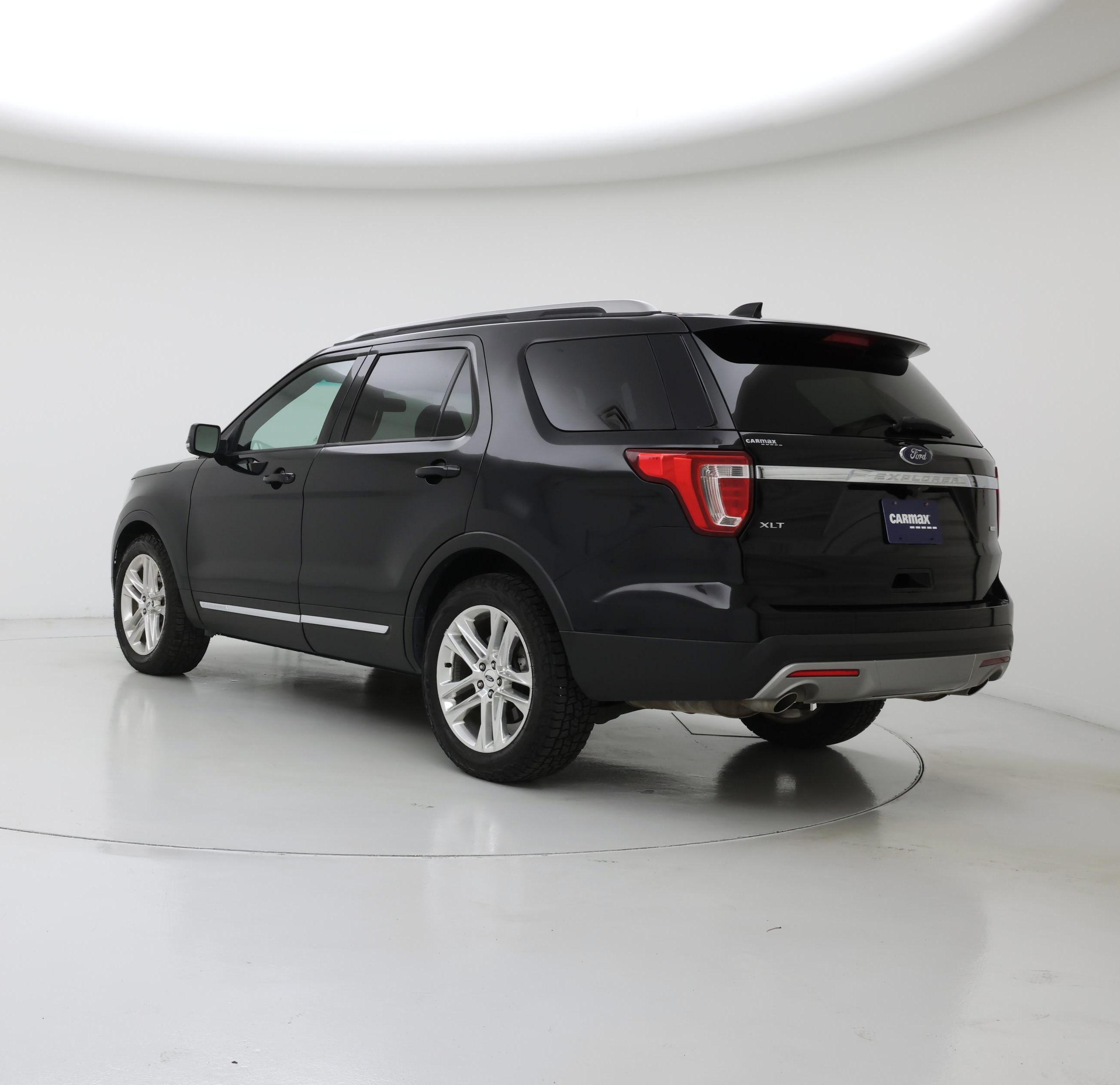 Thumbnail: 2016 Ford Explorer - 2