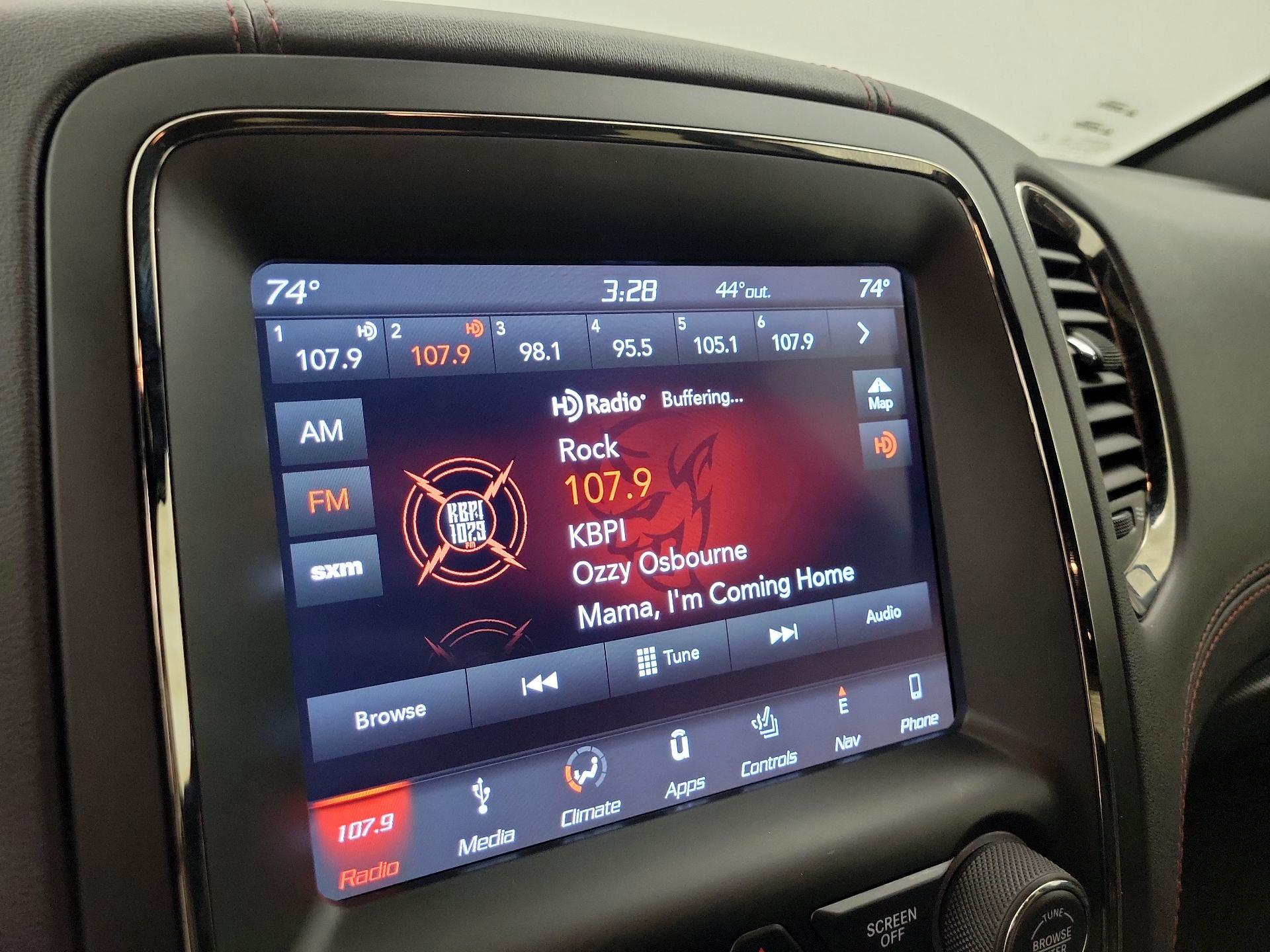 Thumbnail: 2018 Dodge Durango - 15