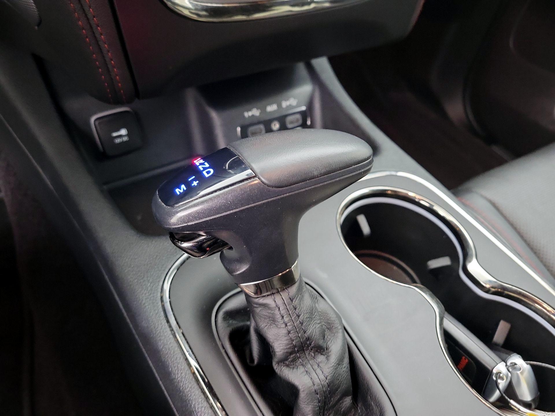 Thumbnail: 2018 Dodge Durango - 17