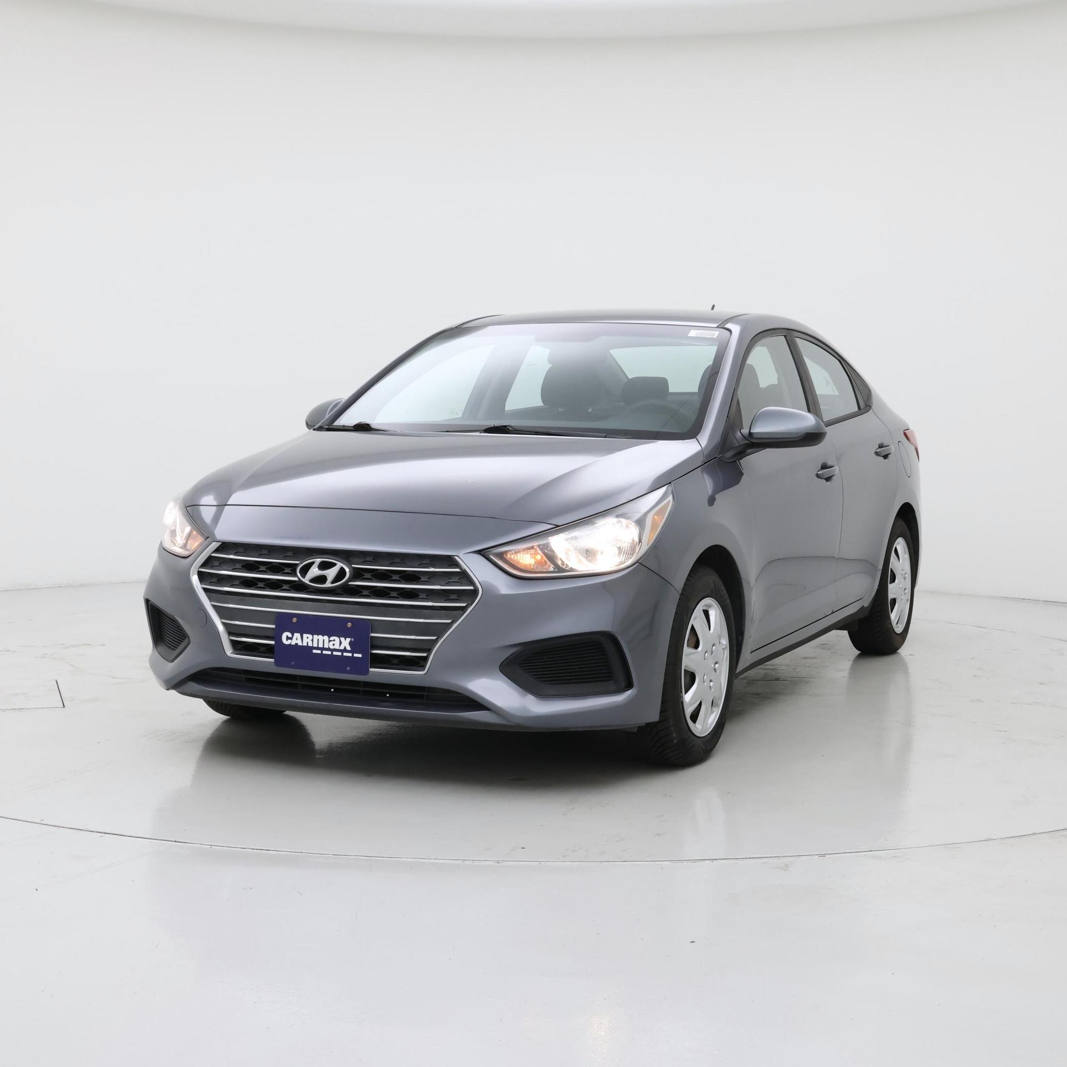 Thumbnail: 2019 Hyundai Accent - 4