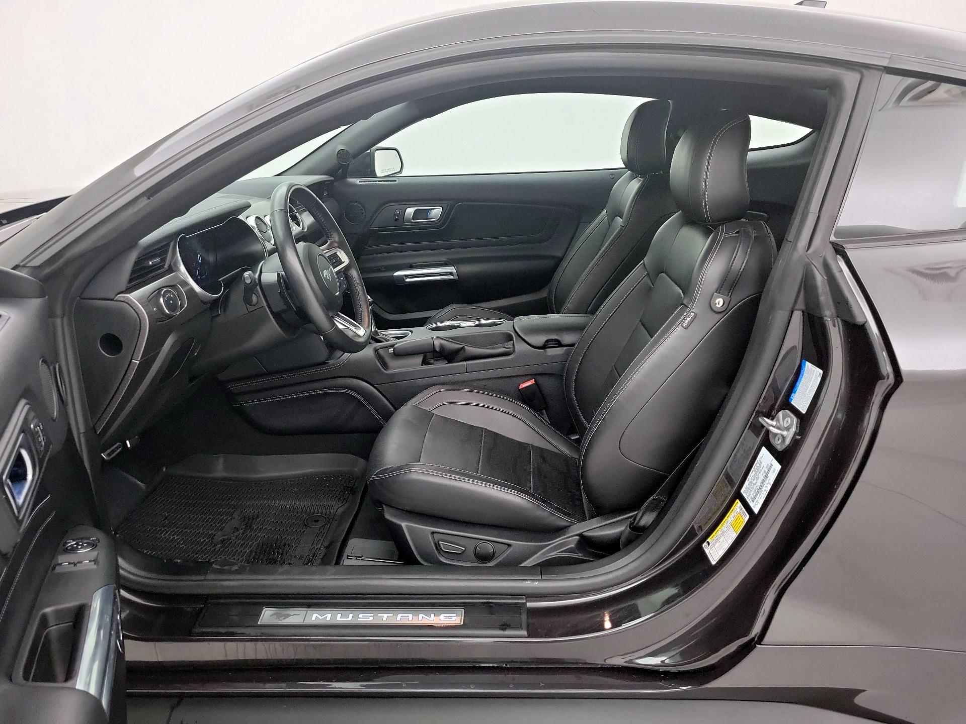 Thumbnail: 2022 Ford Mustang - 11