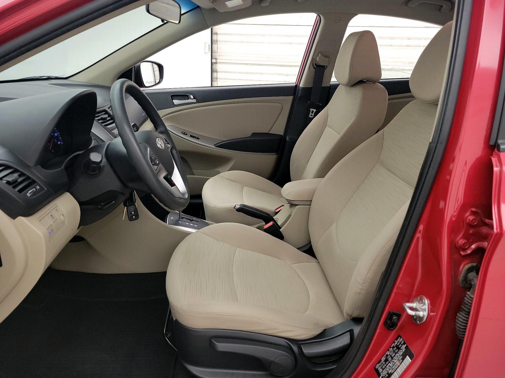 Thumbnail: 2016 Hyundai Accent - 11