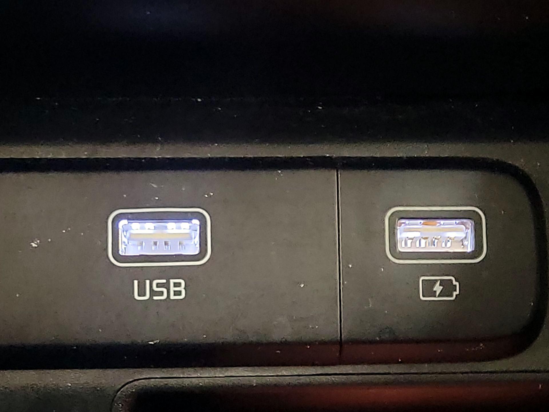 Thumbnail: 2021 Kia Sorento - 18