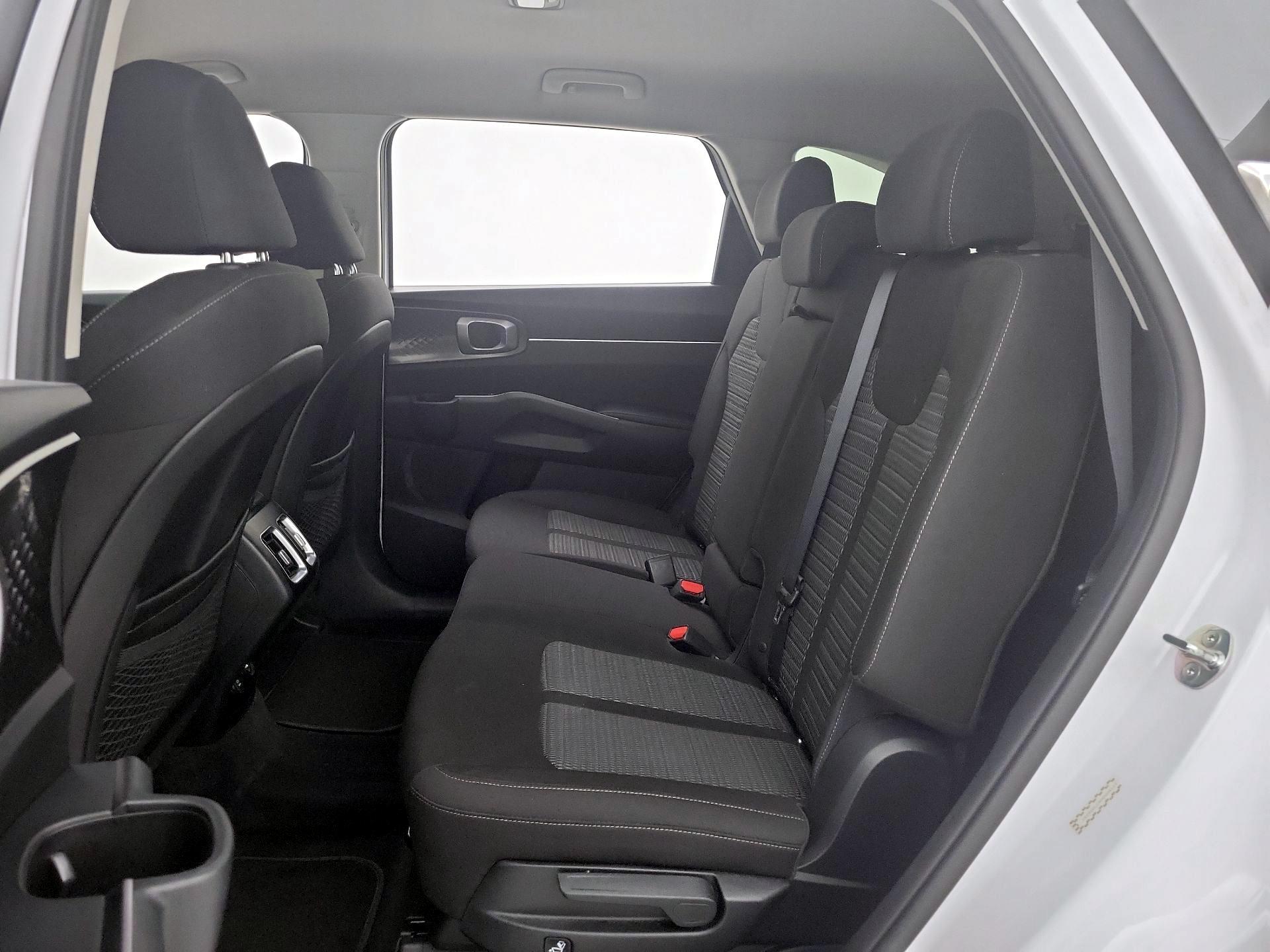 Thumbnail: 2021 Kia Sorento - 19