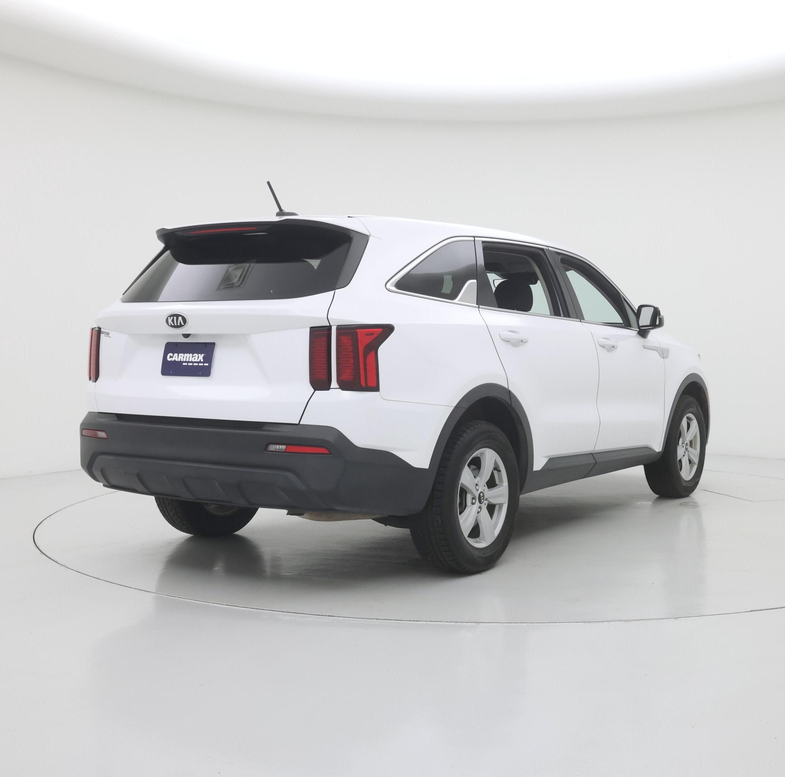 Thumbnail: 2021 Kia Sorento - 8