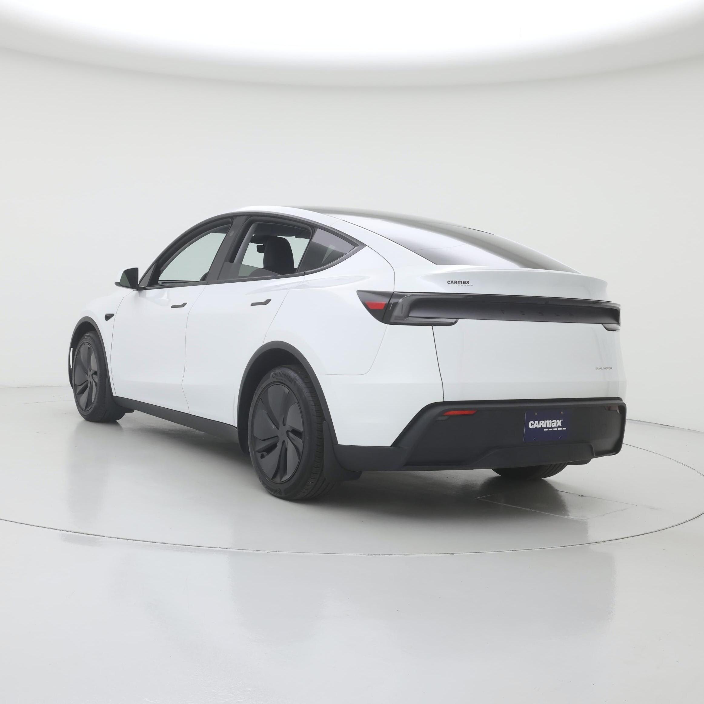 Thumbnail: 2026 Tesla Model Y - 2