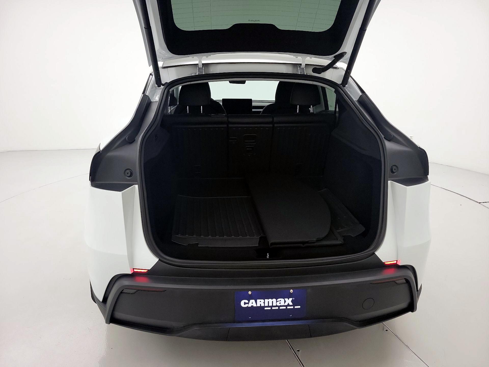 Thumbnail: 2026 Tesla Model Y - 19