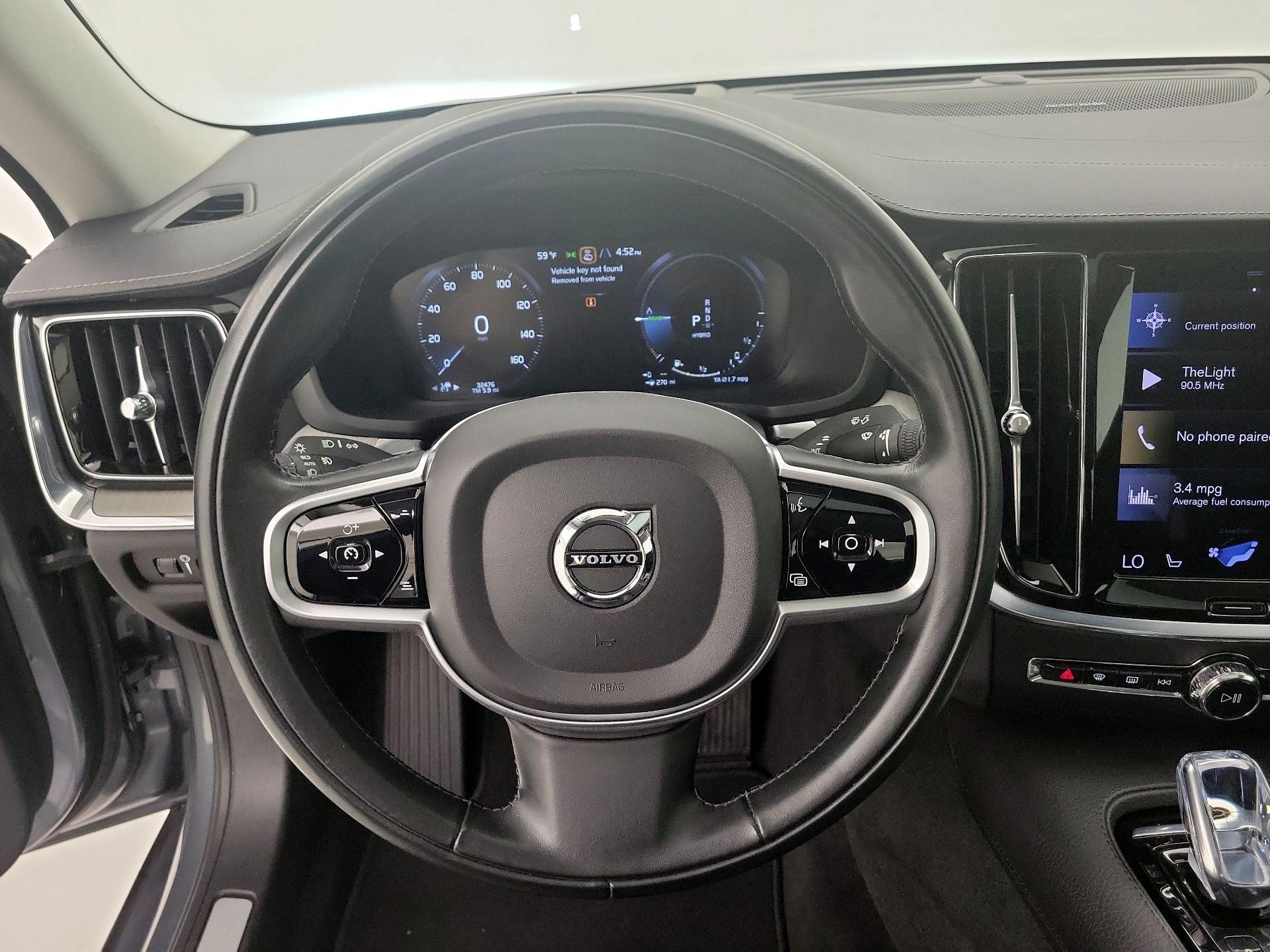 Thumbnail: 2021 Volvo S60 - 10