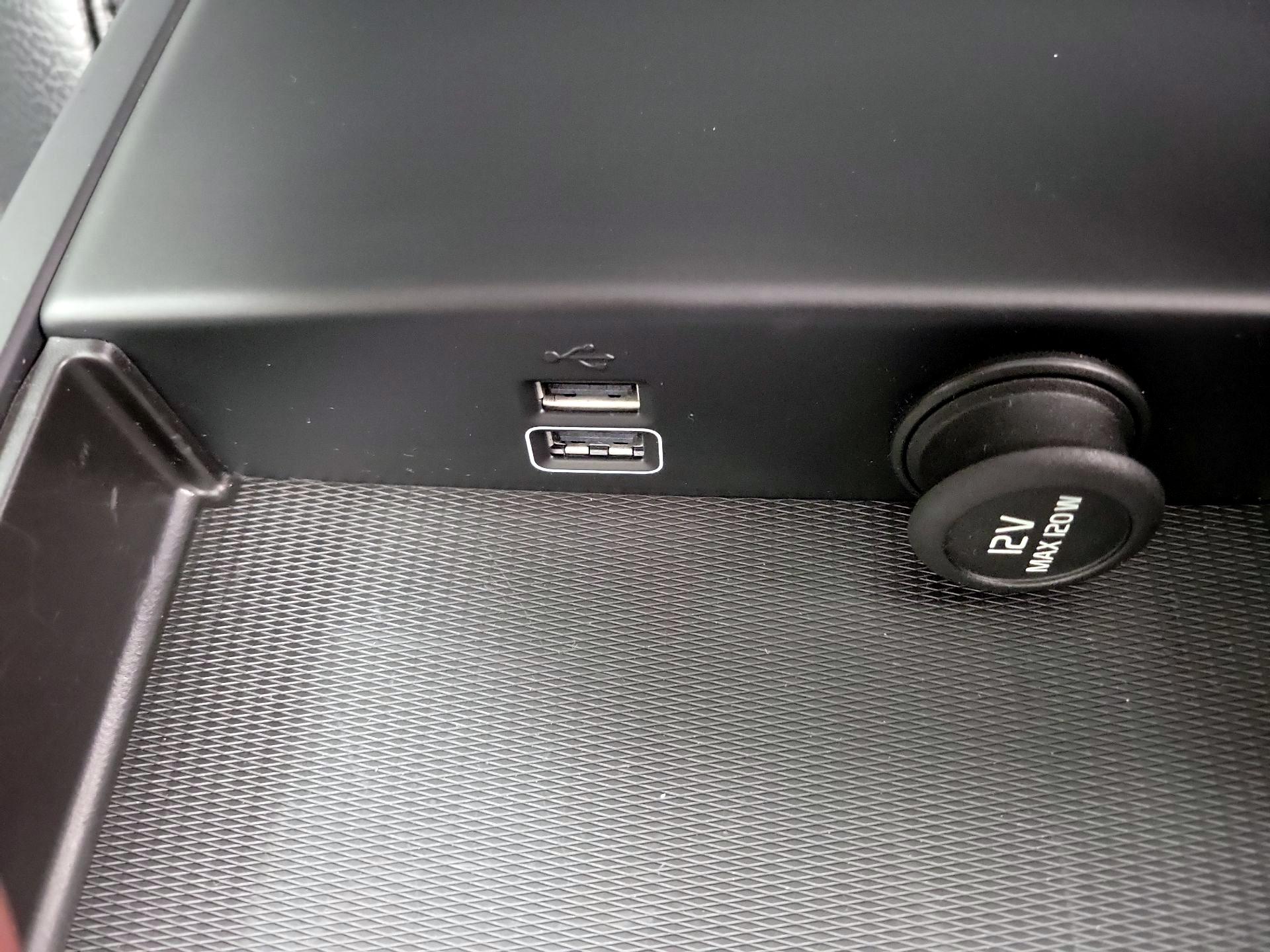 Thumbnail: 2021 Volvo S60 - 19