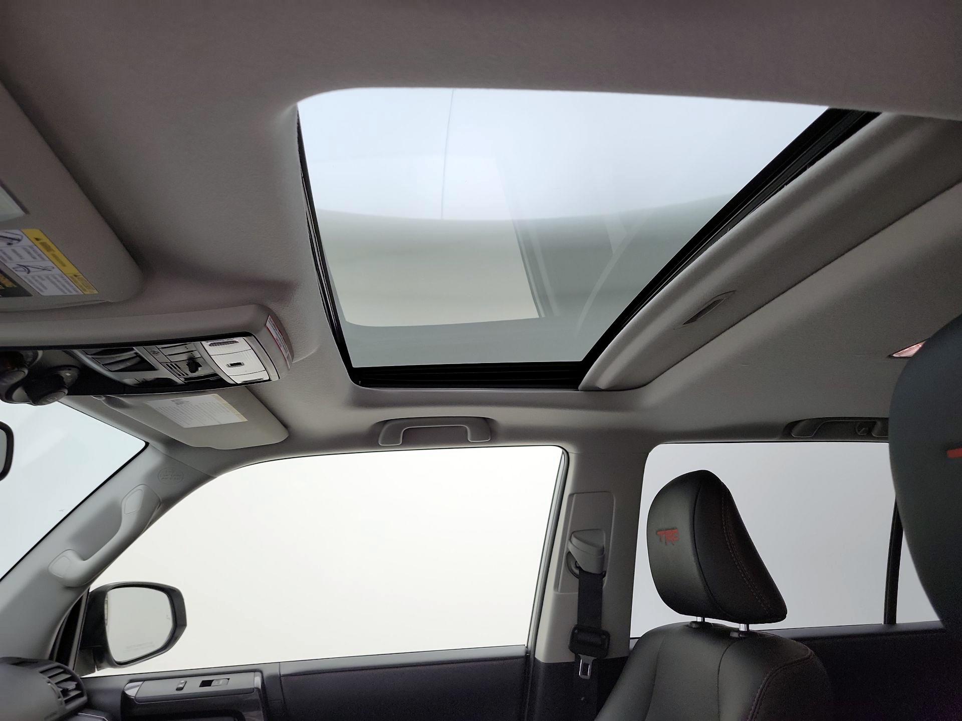 Thumbnail: 2024 Toyota 4Runner - 20