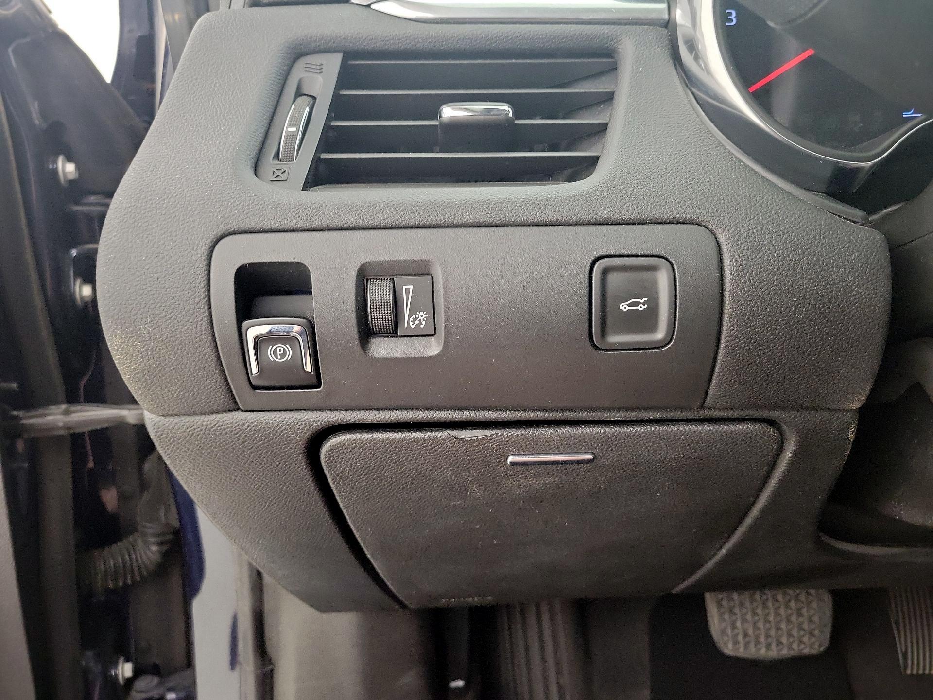 Thumbnail: 2018 Chevrolet Impala - 13