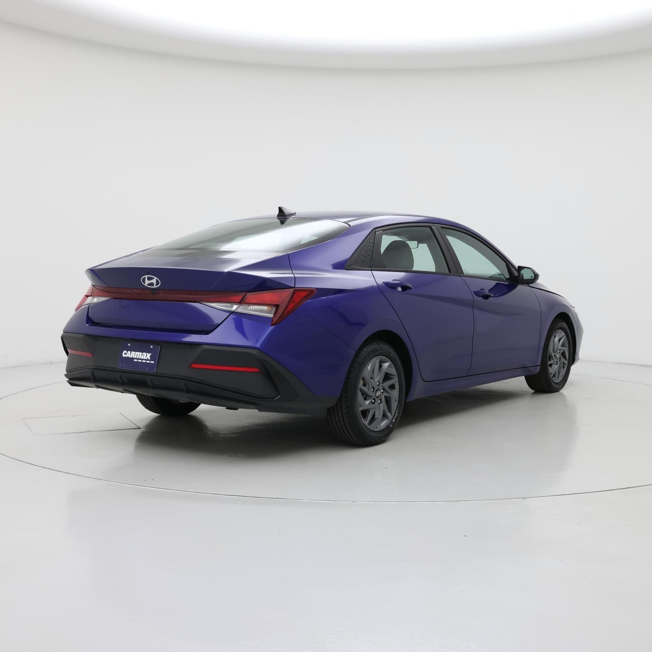 Thumbnail: 2024 Hyundai Elantra - 8