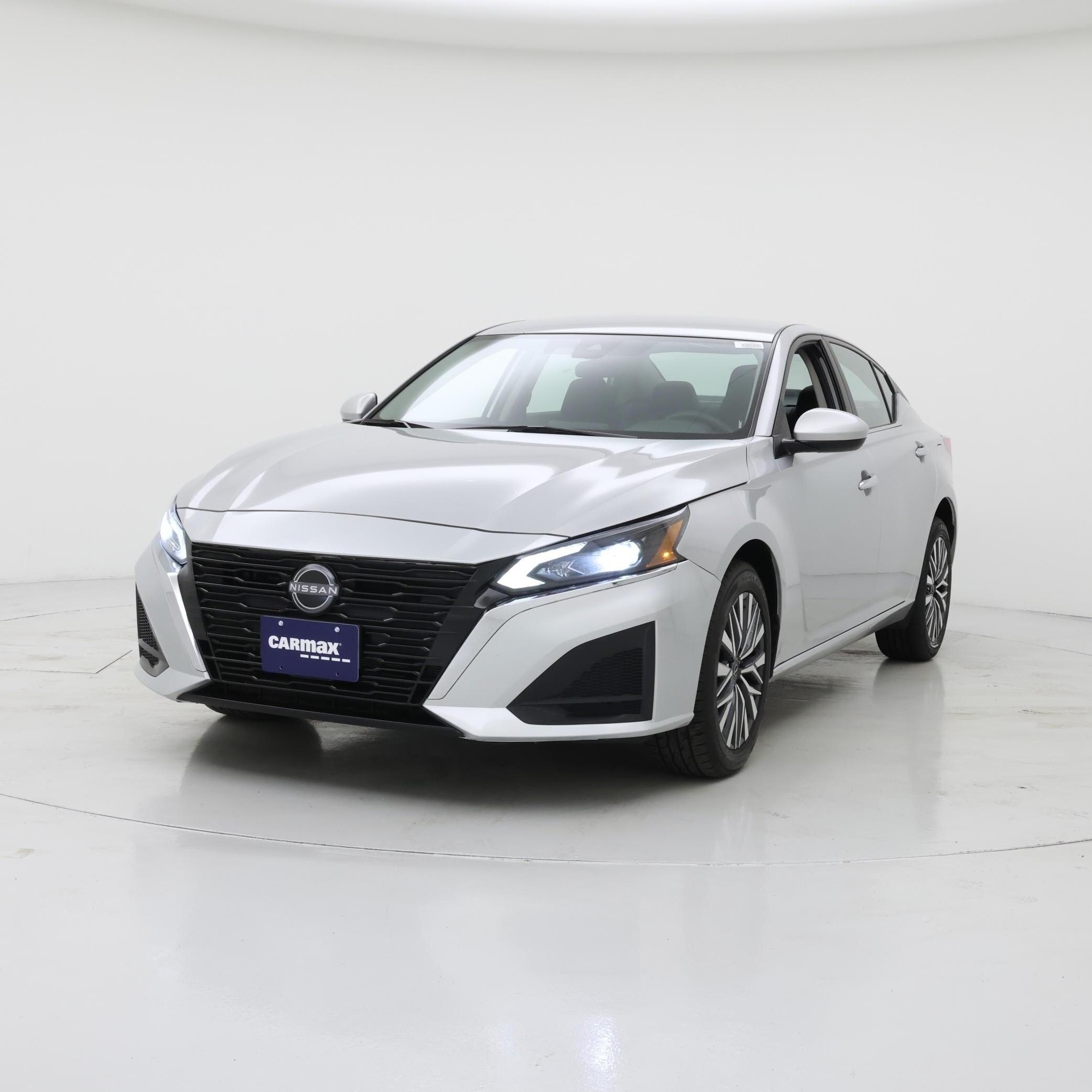 Thumbnail: 2023 Nissan Altima - 4
