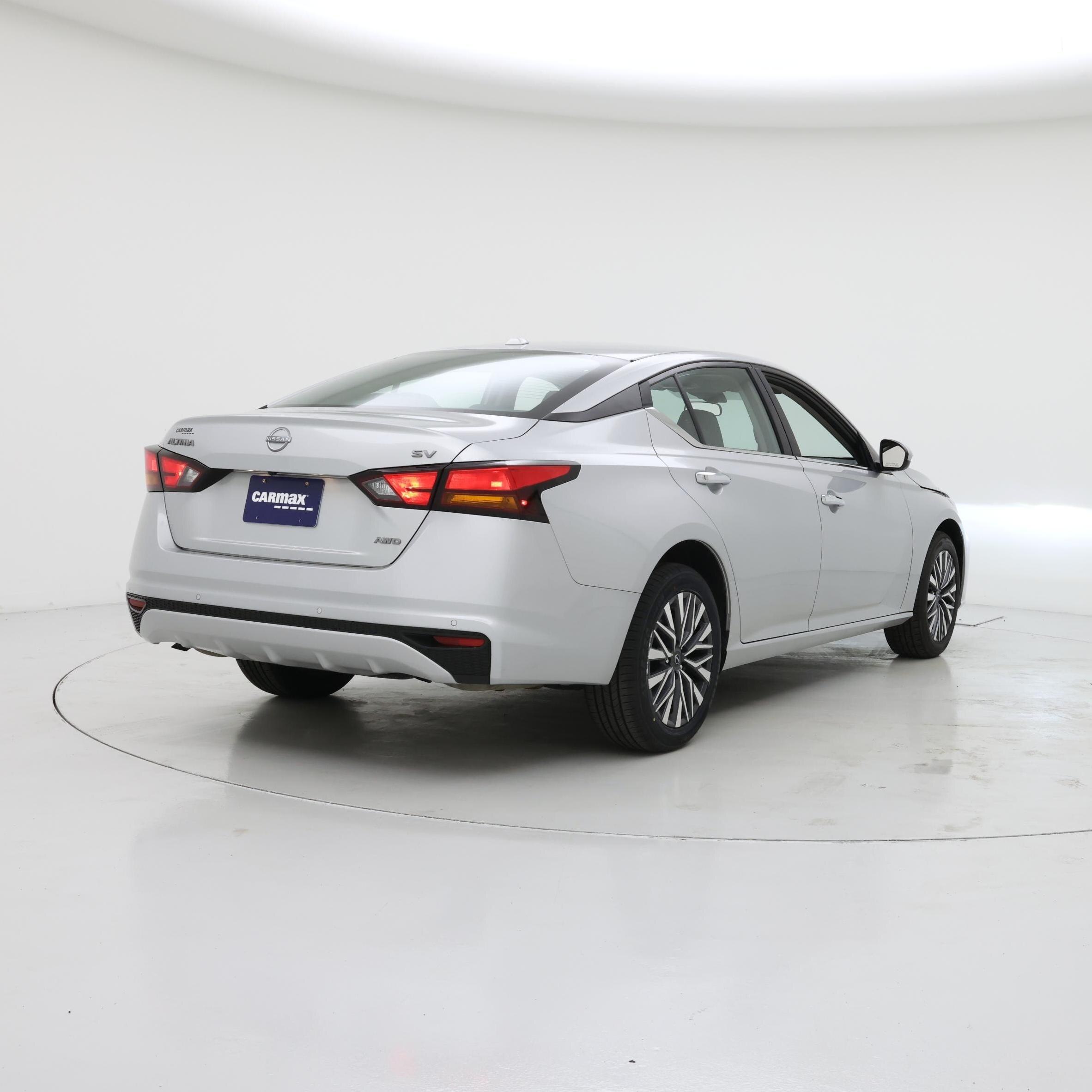 Thumbnail: 2023 Nissan Altima - 8