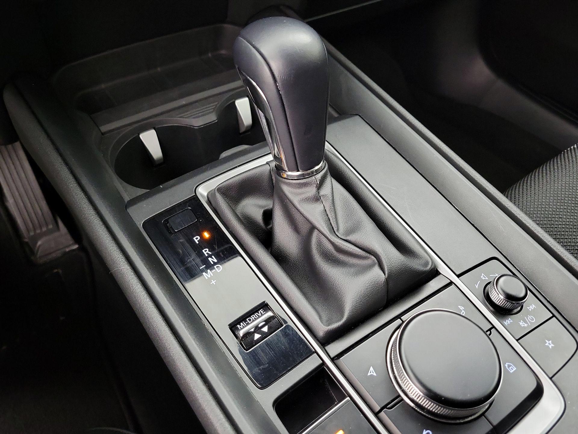 Thumbnail: 2025 Mazda CX-50 - 18