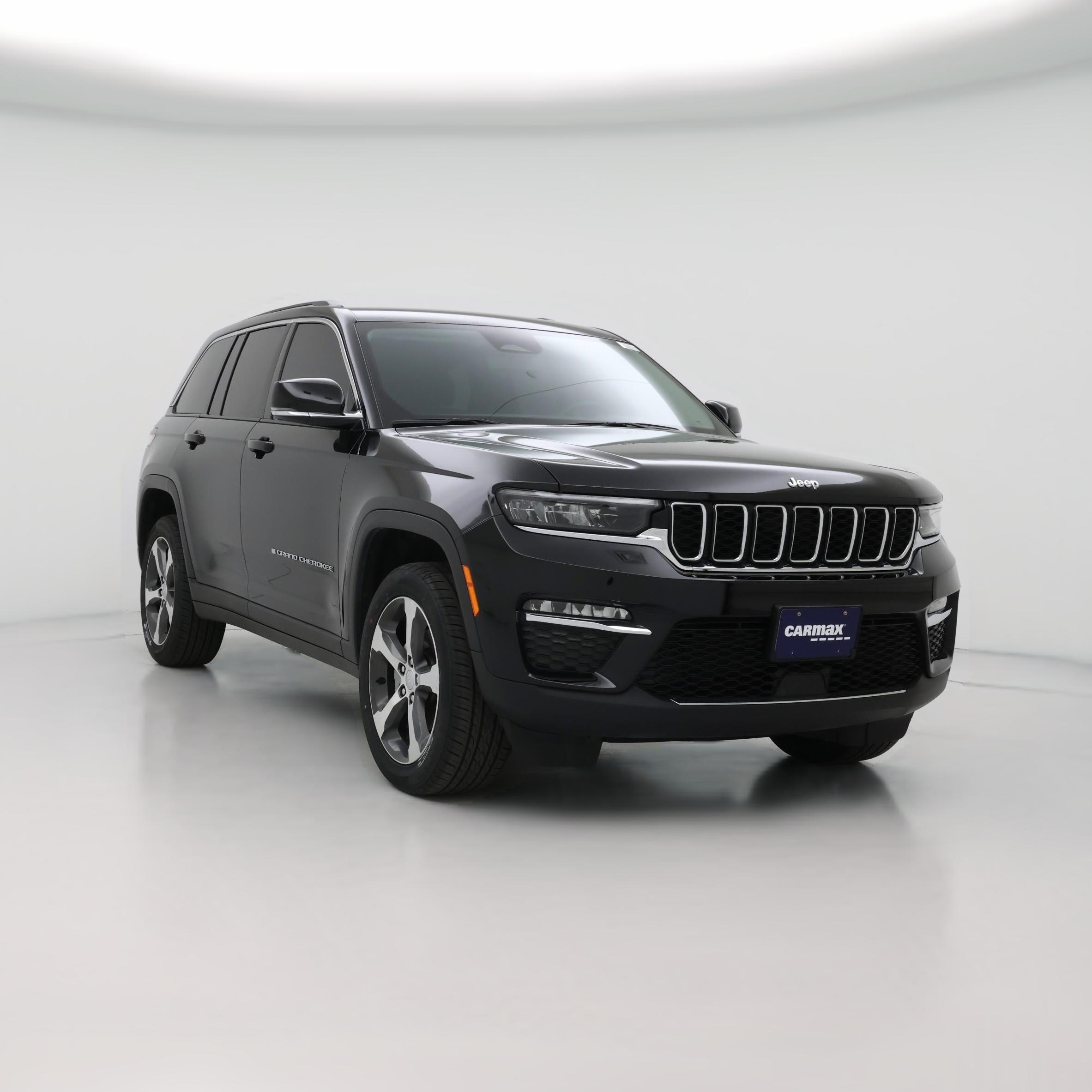 Thumbnail: 2023 Jeep Grand Cherokee - 1