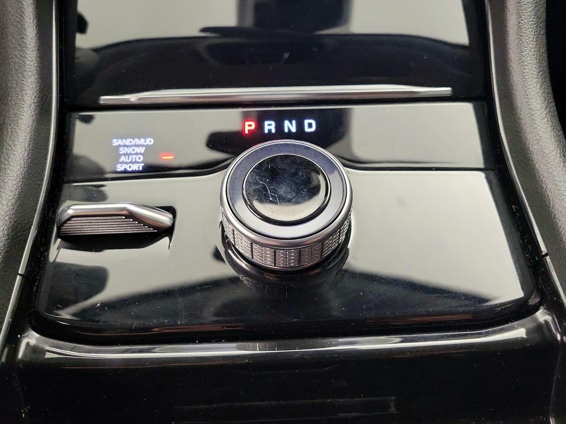 Thumbnail: 2023 Jeep Grand Cherokee - 17