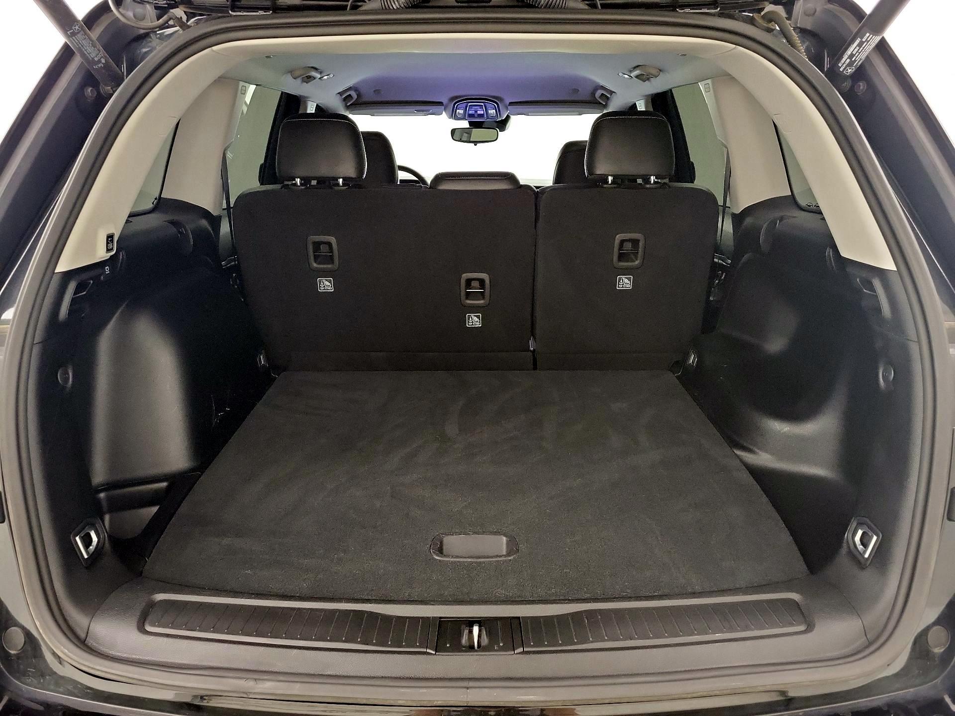 Thumbnail: 2023 Jeep Grand Cherokee - 20