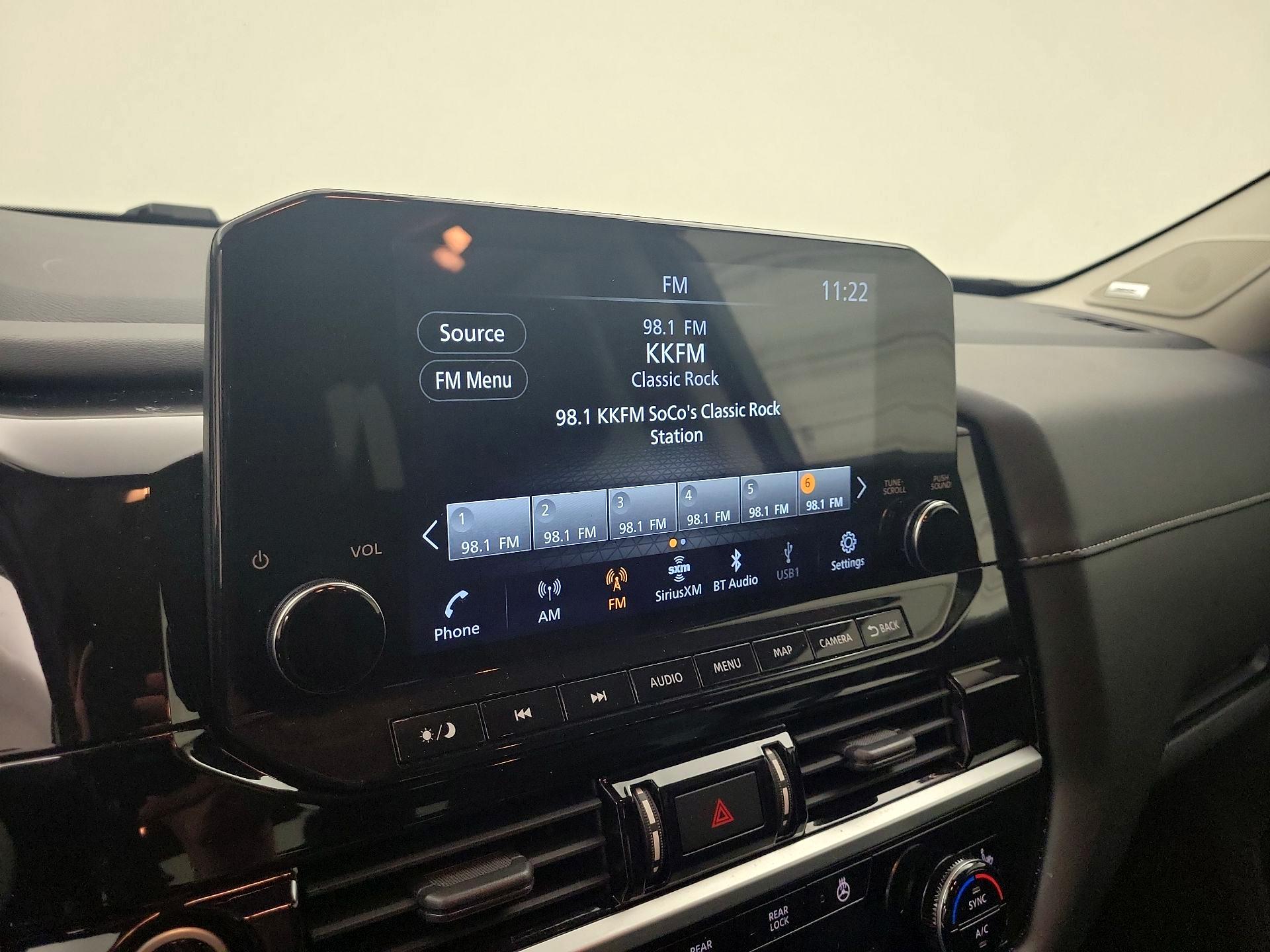 Thumbnail: 2022 Nissan Pathfinder - 16