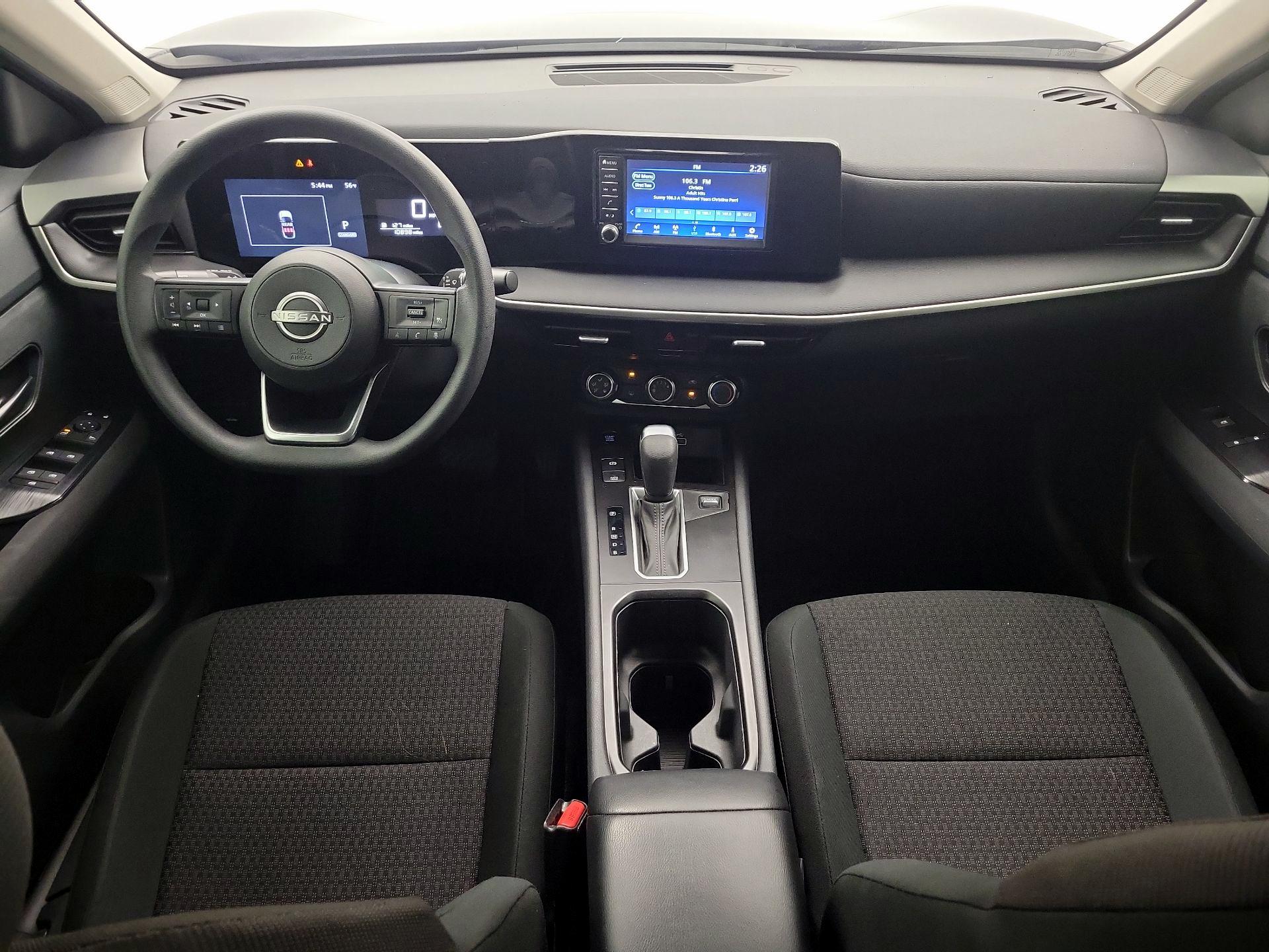 Thumbnail: 2025 Nissan Kicks - 9