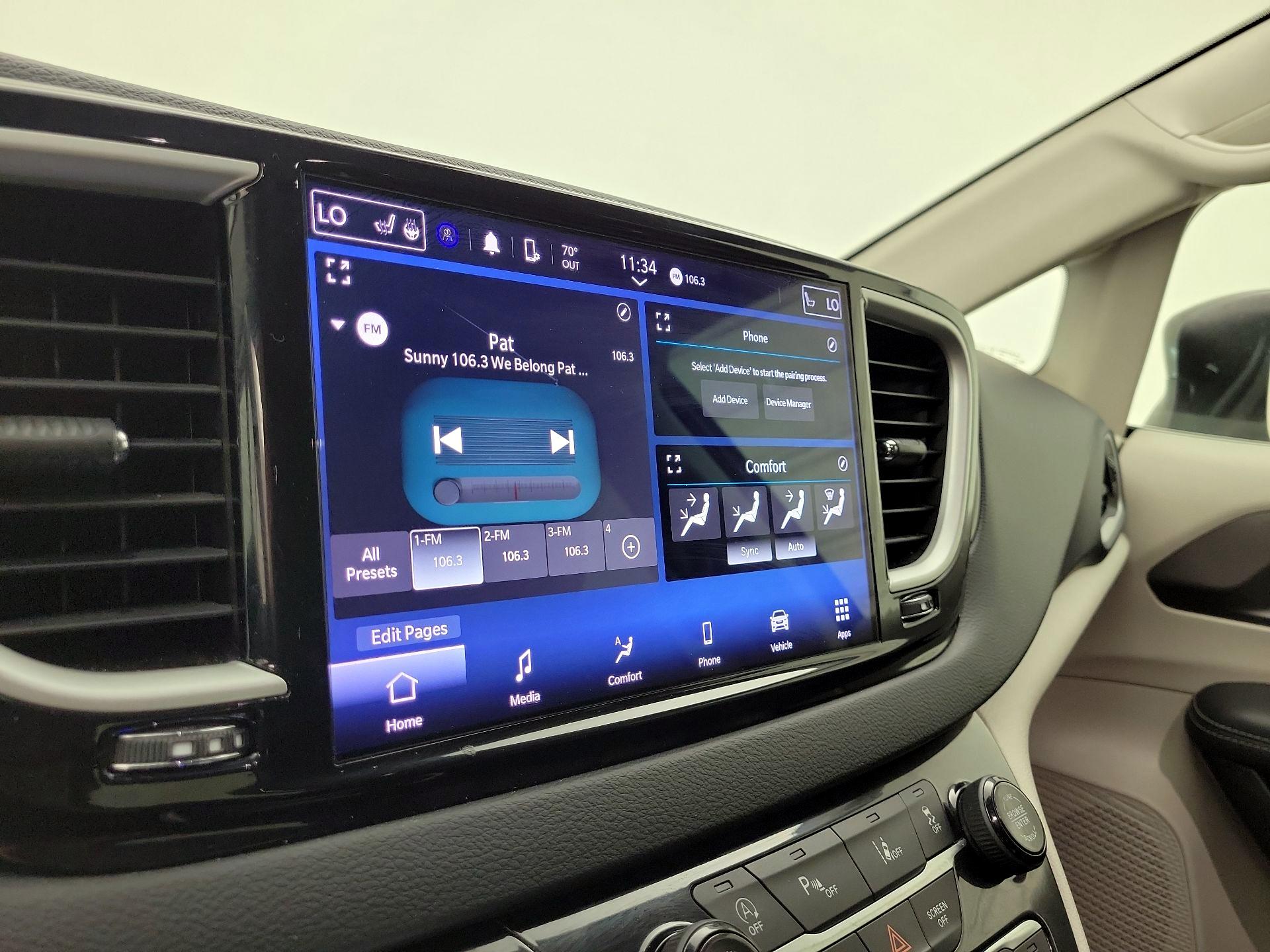 Thumbnail: 2023 Chrysler Pacifica - 15