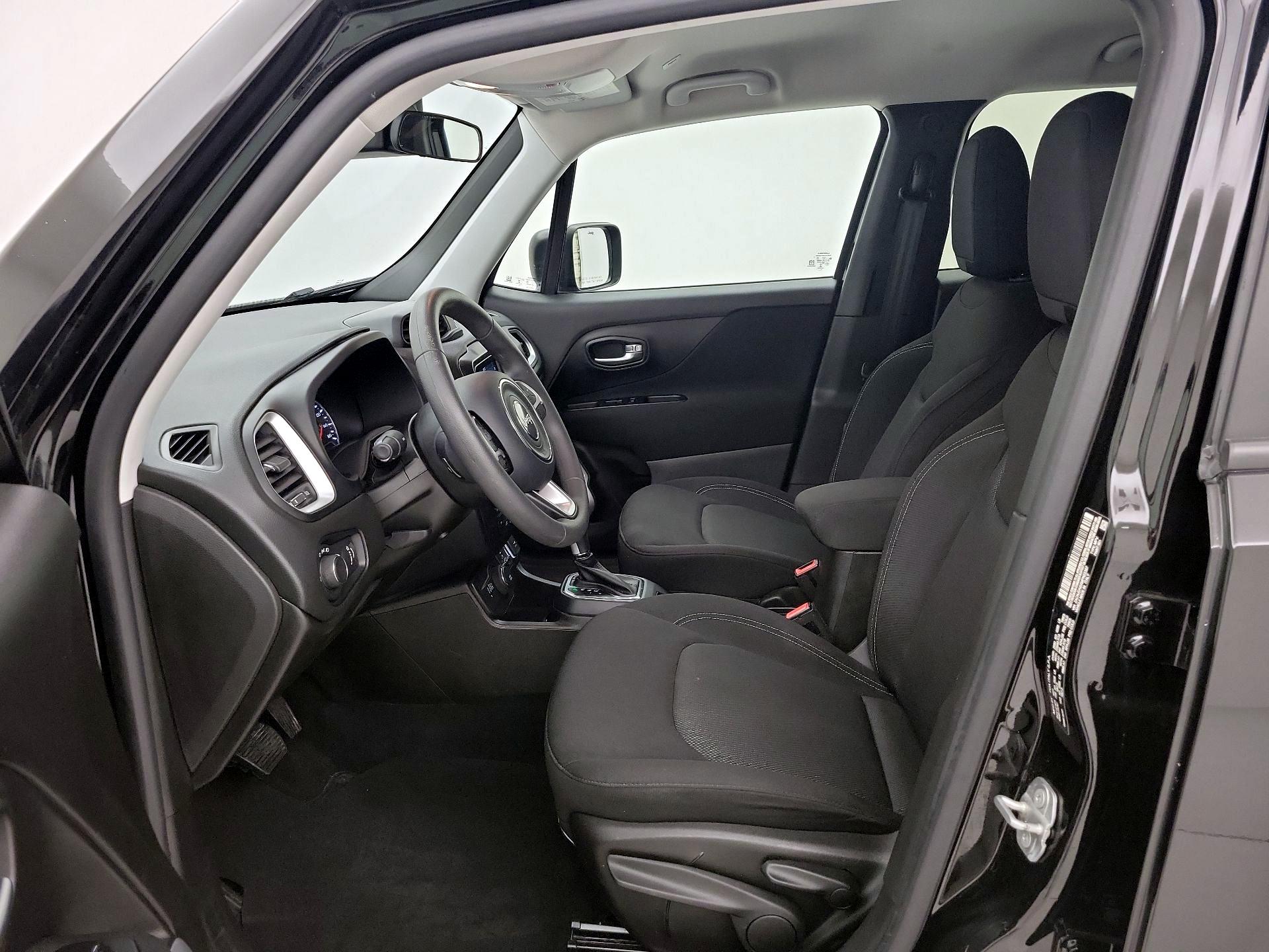 Thumbnail: 2021 Jeep Renegade - 11