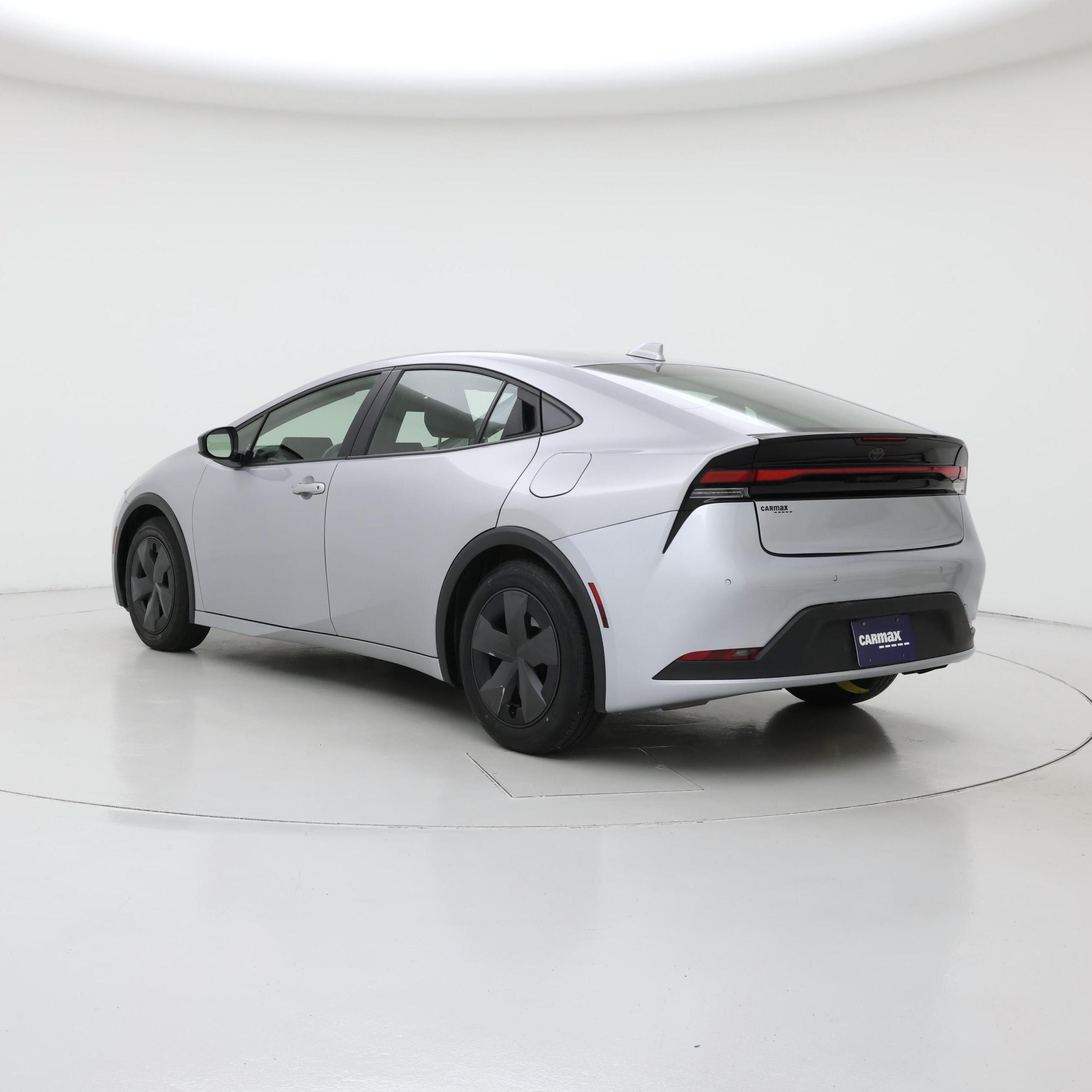 Thumbnail: 2025 Toyota Prius - 2