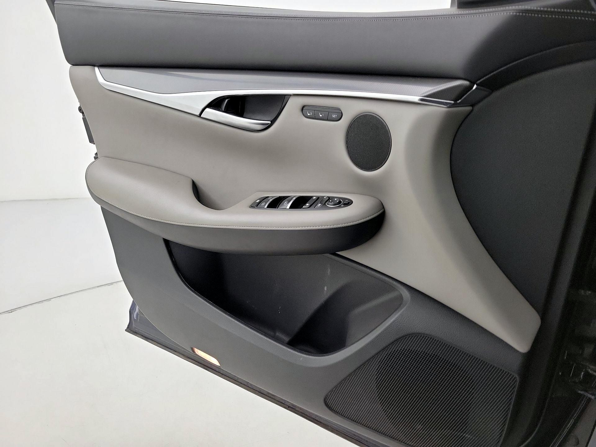 Thumbnail: 2024 INFINITI QX50 - 12