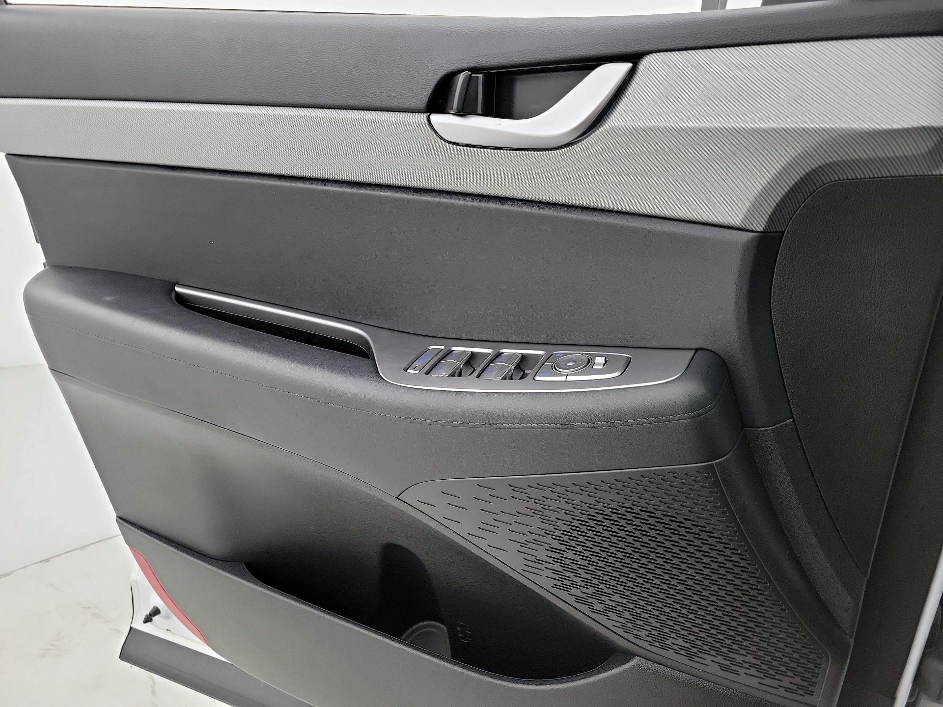 Thumbnail: 2025 Hyundai Palisade - 12