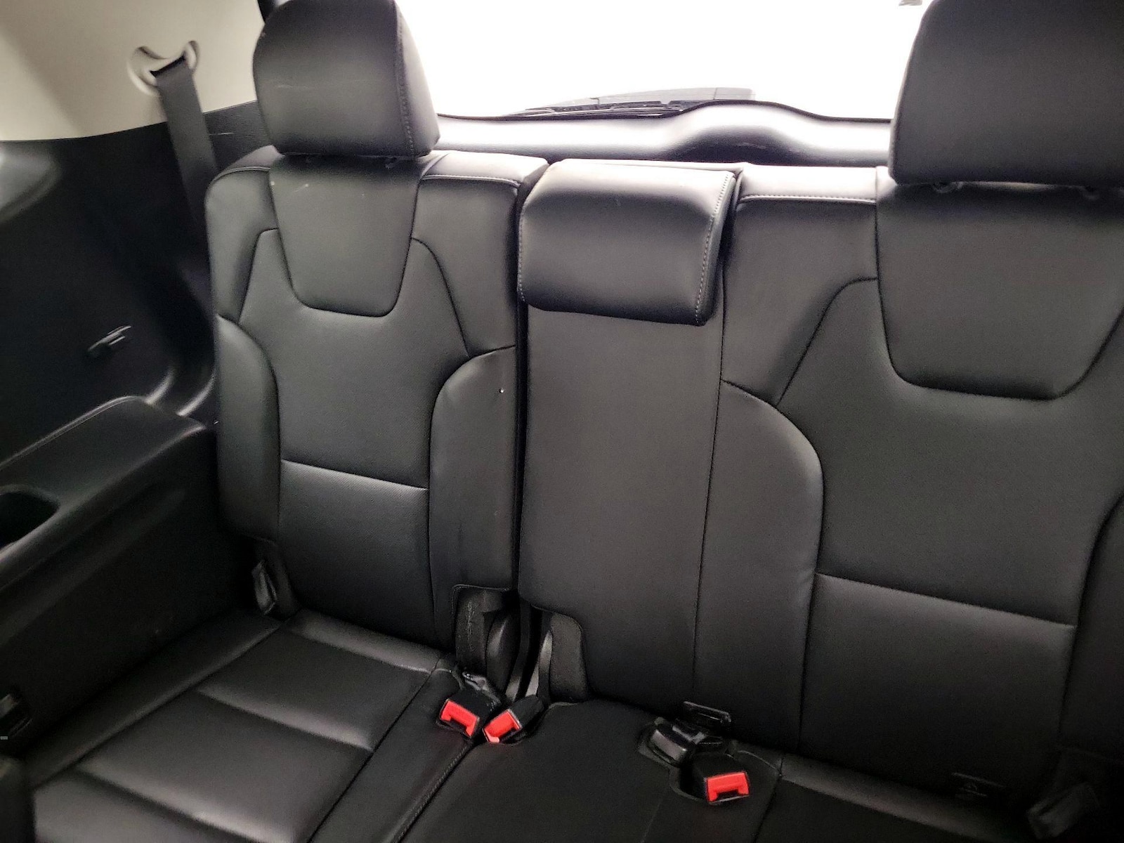 2025 Kia Telluride S - Photo 23