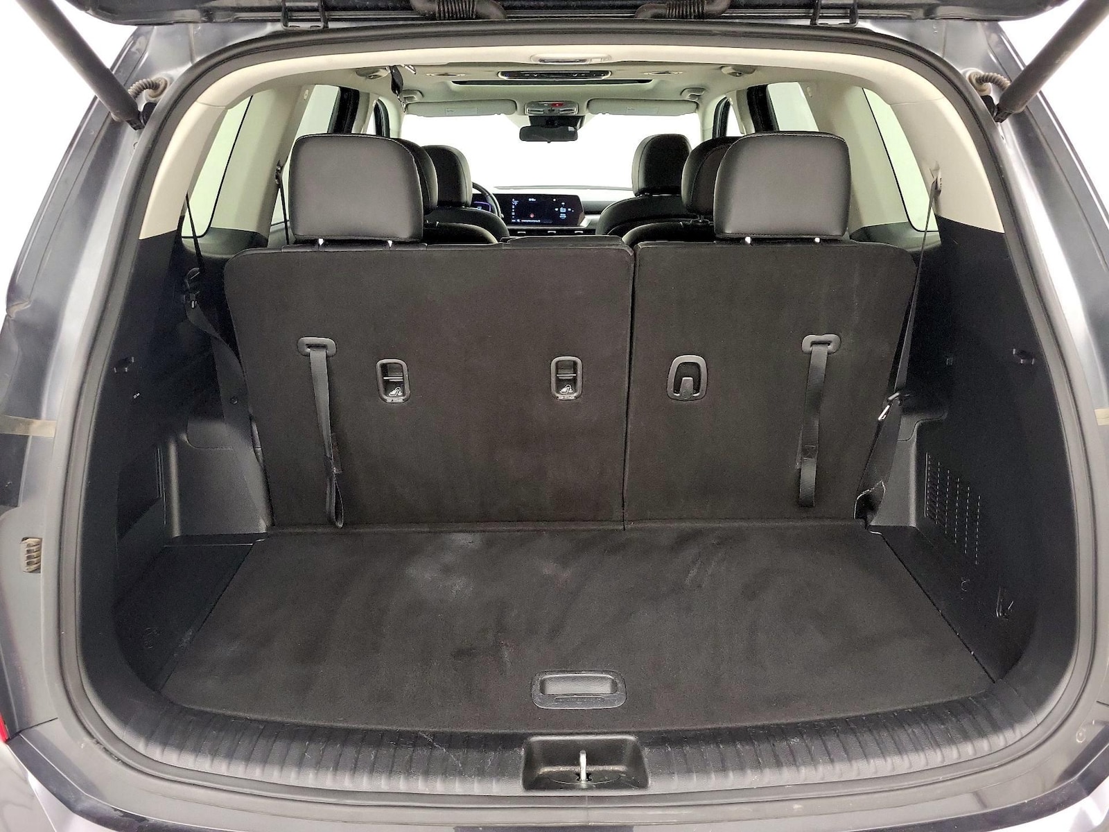2025 Kia Telluride S - Photo 24