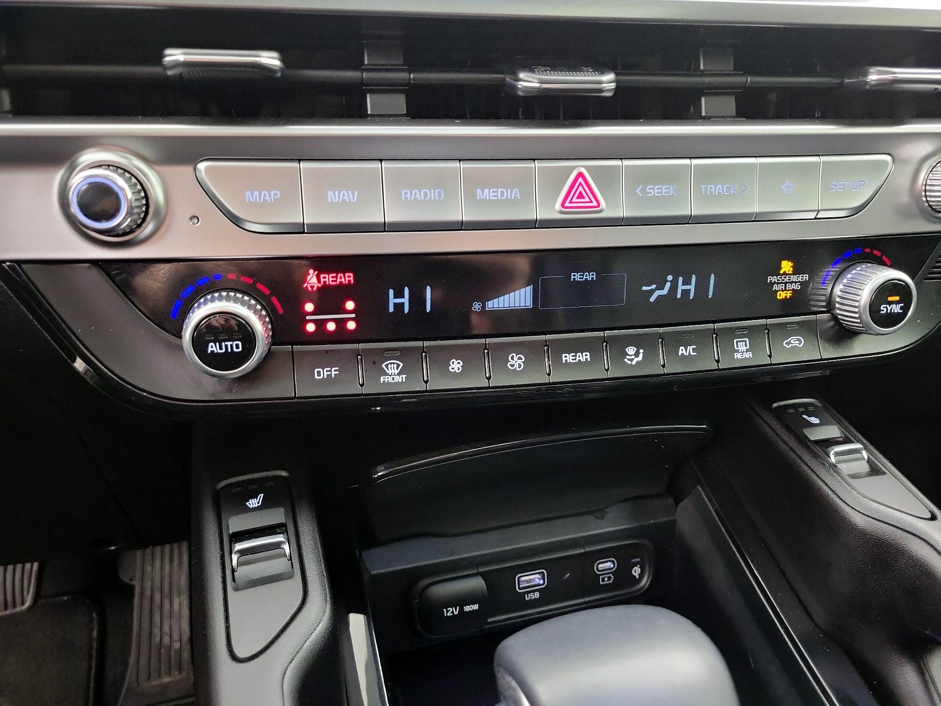 Thumbnail: 2025 Kia Telluride - 17