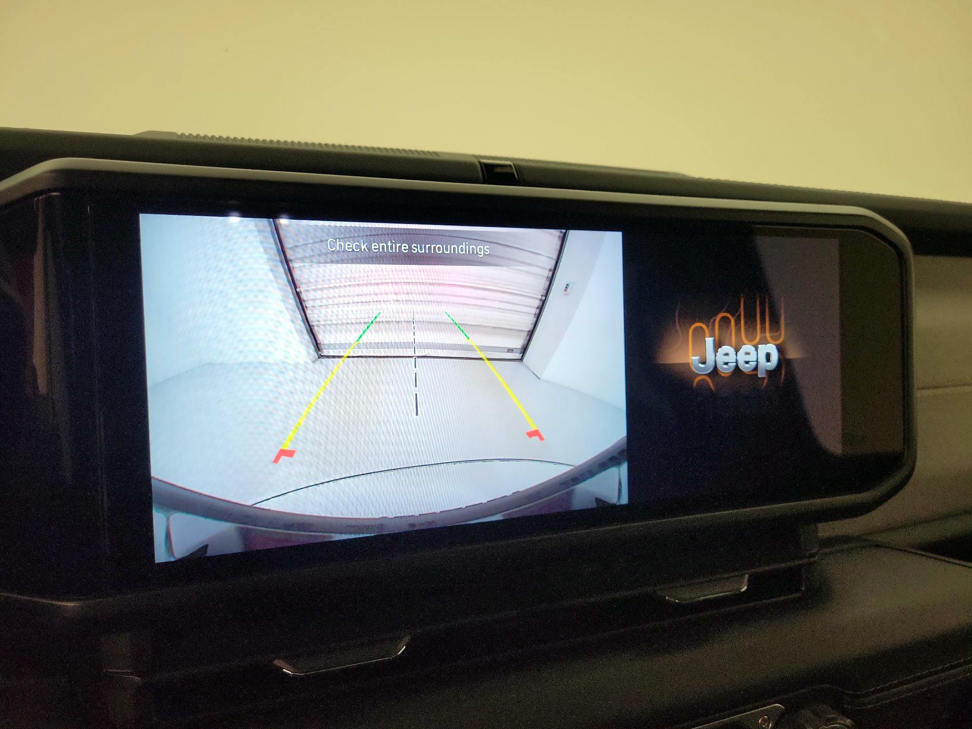 Thumbnail: 2025 Jeep Wrangler - 14