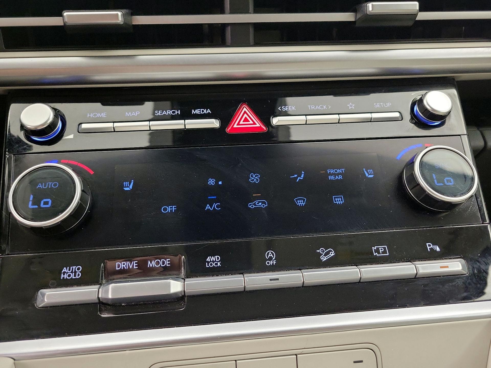 Thumbnail: 2024 Hyundai Santa Fe - 16