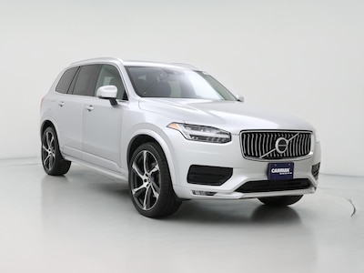 2022 Volvo XC90 T5 Momentum