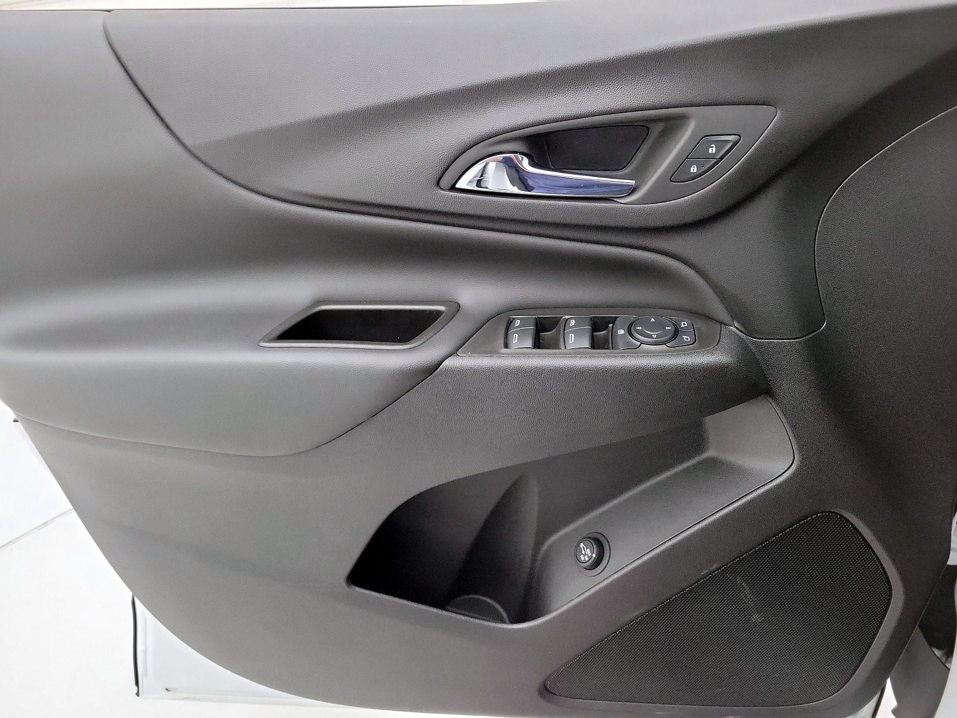 Thumbnail: 2024 Chevrolet Equinox - 12