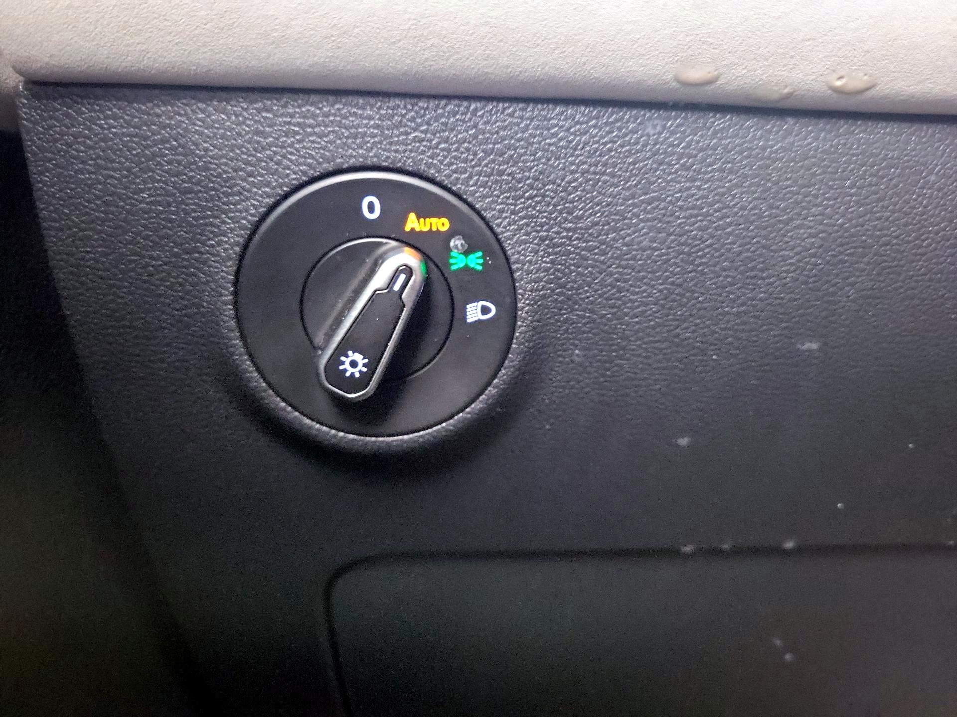 Thumbnail: 2025 Volkswagen Taos - 13