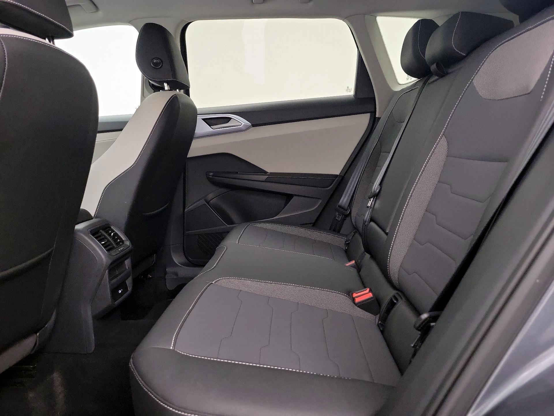 Thumbnail: 2025 Volkswagen Taos - 19