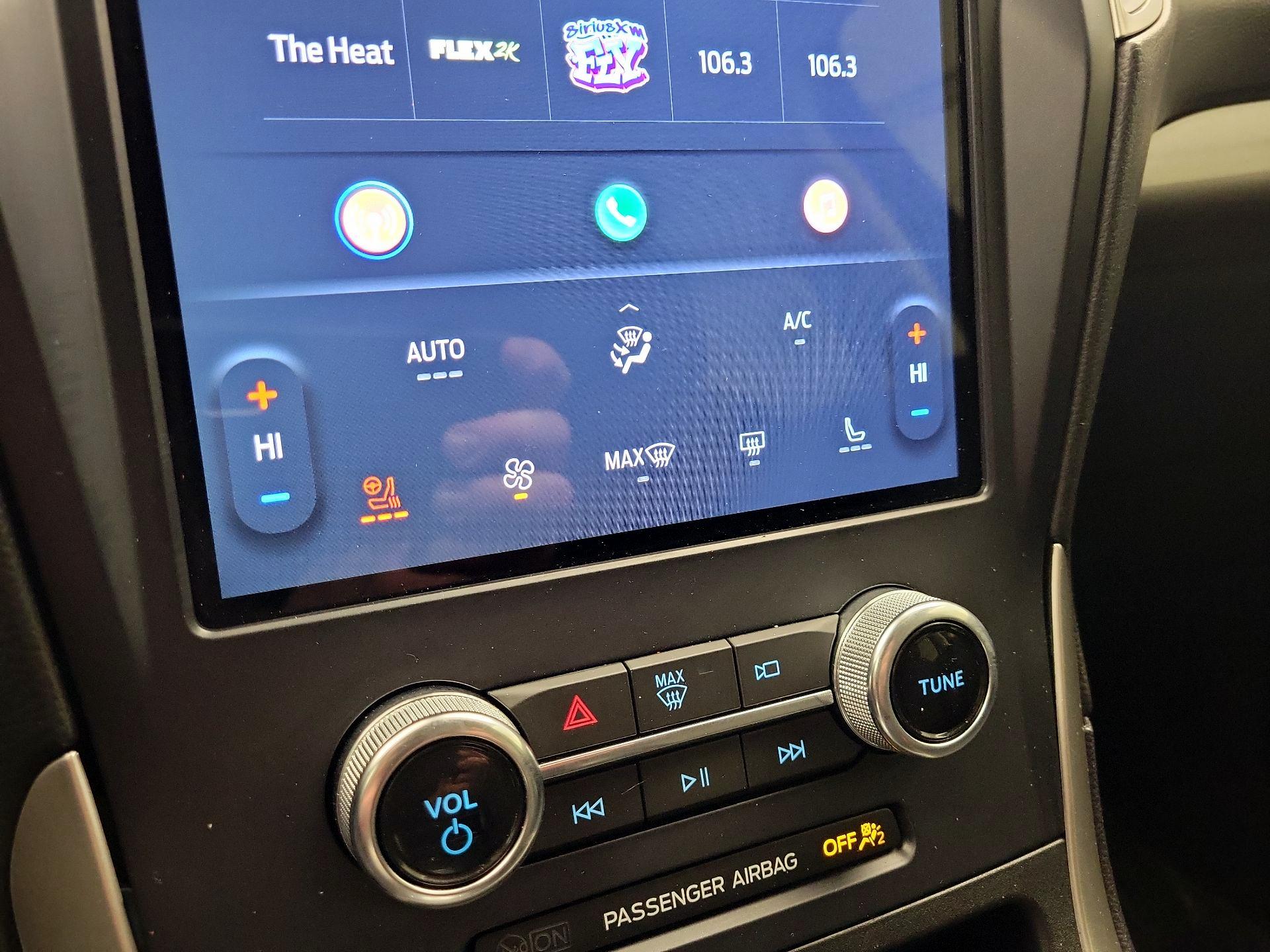 Thumbnail: 2023 Ford Edge - 16