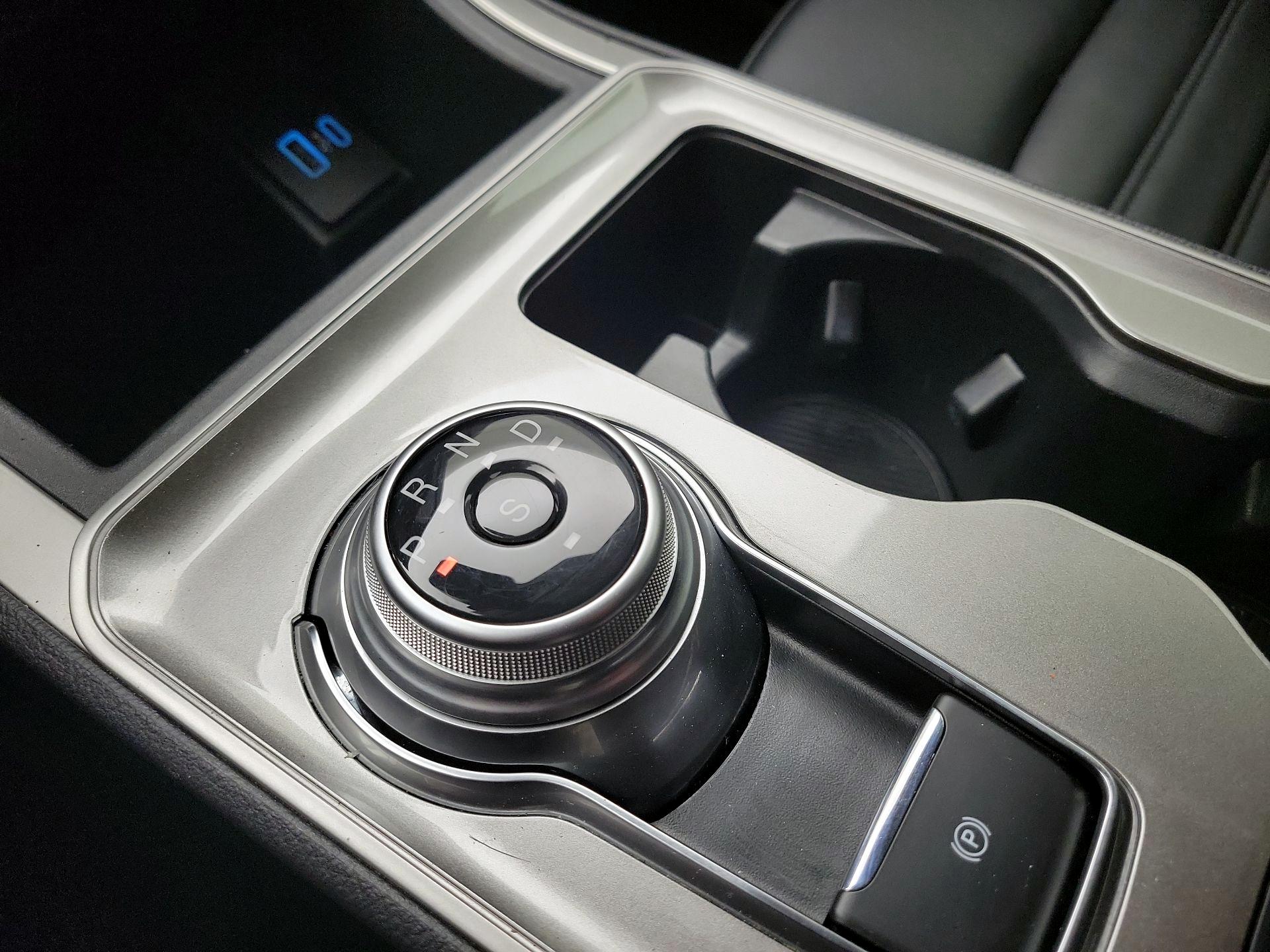 Thumbnail: 2023 Ford Edge - 17